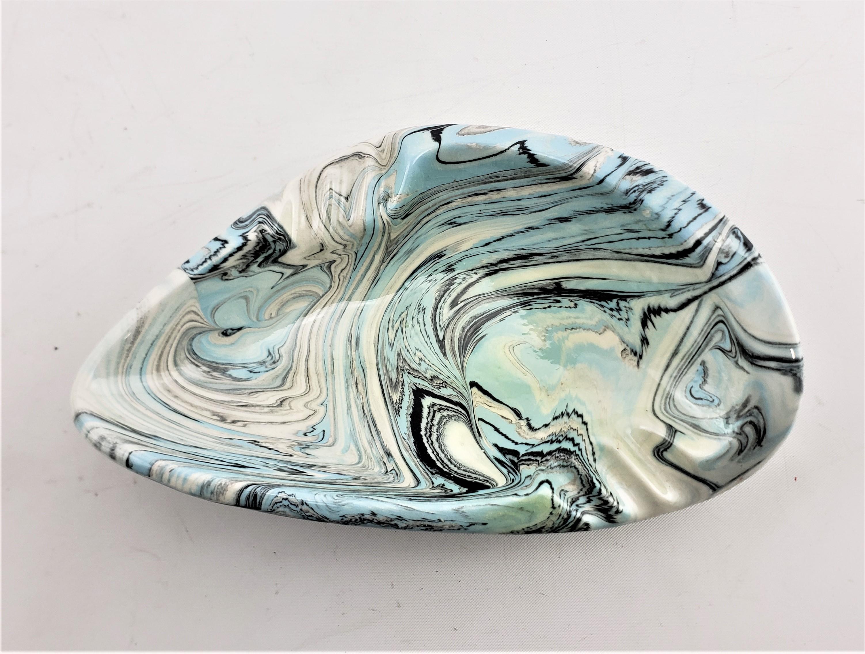 Signed Mid-Century Modern Biomorphic Shaped Ceramic Ashtray with Swirled Glaze For Sale 4