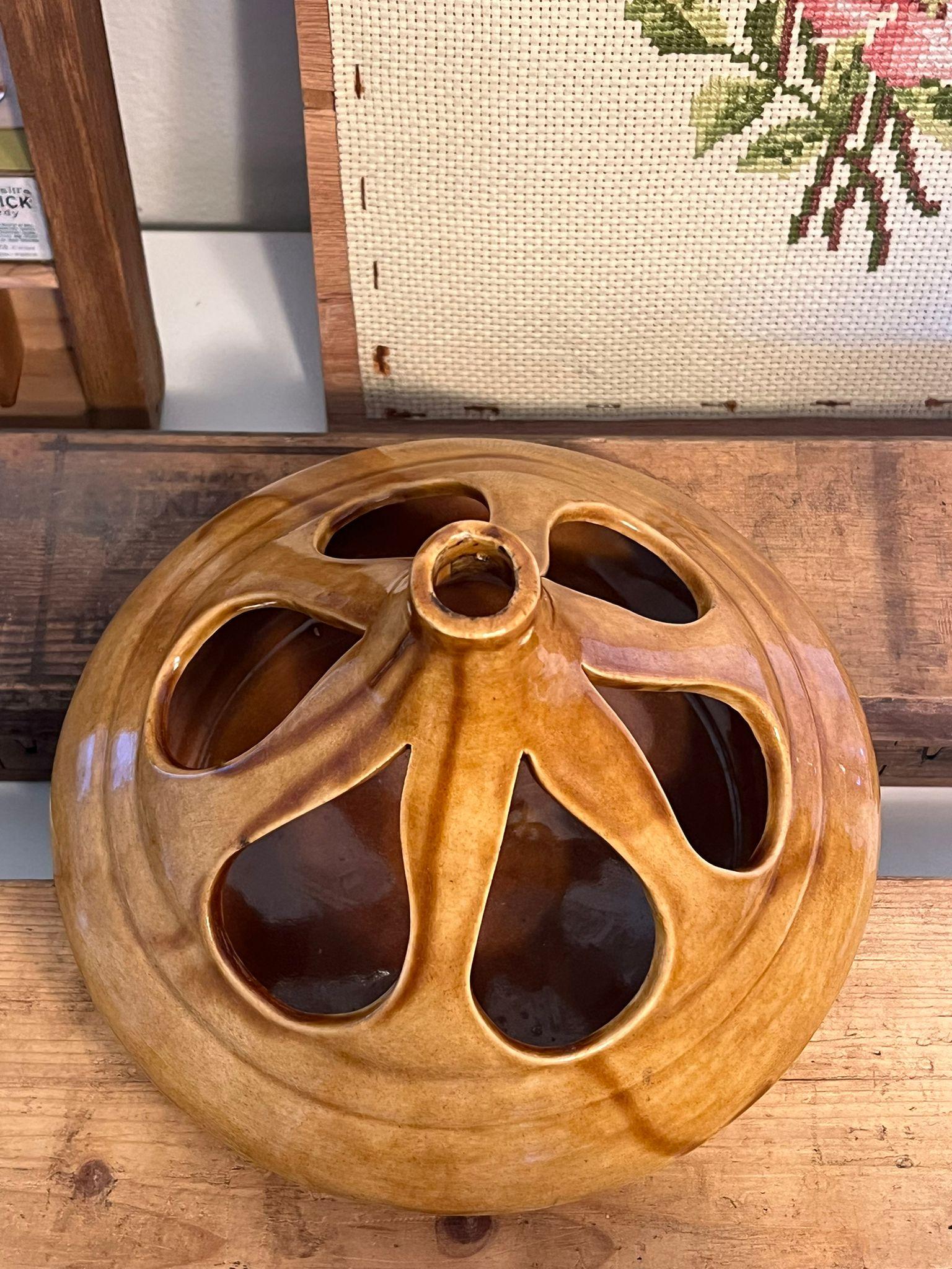 Signed Mid Century Modern Ceramic Vase With Water Drop Shaped Cutouts. In Good Condition For Sale In Seattle, WA