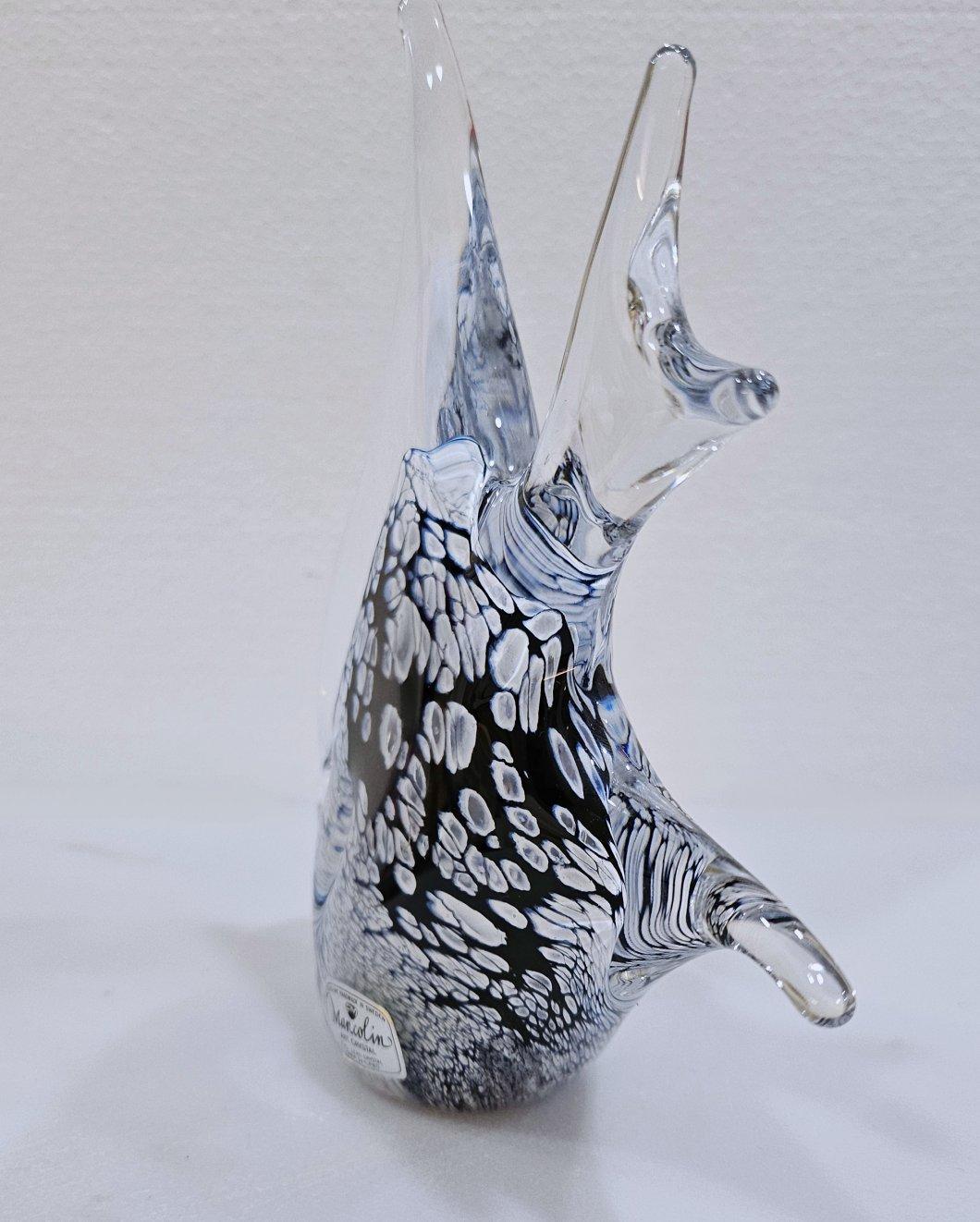Escultura de pez de vidrio con infusión de Millefiori firmada por Josef Marcolin, etiqueta original en Bueno estado para la venta en Warrenton, OR