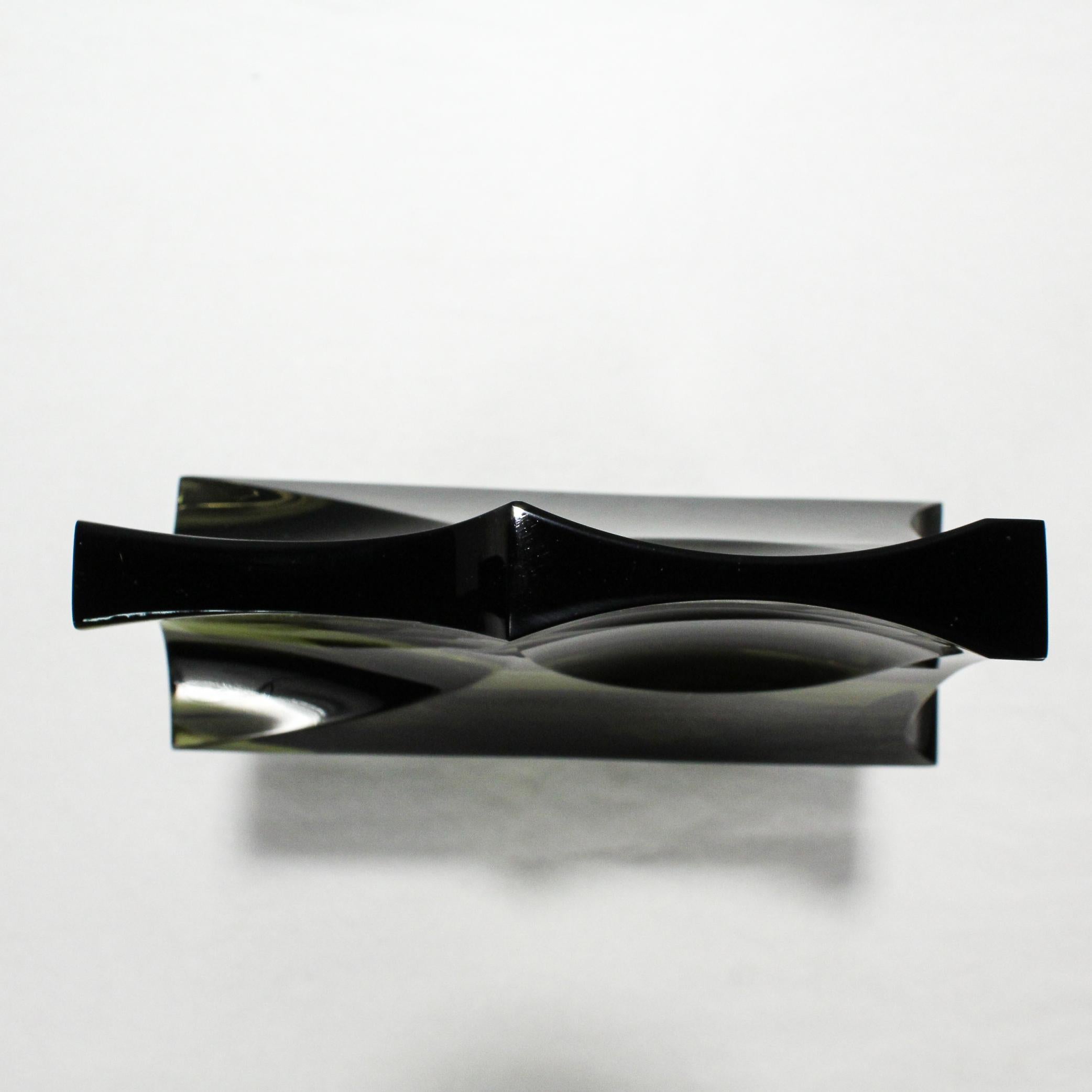 Signed Modern Czech Art Glass Sculpture by Bretislav Novak Jr 2