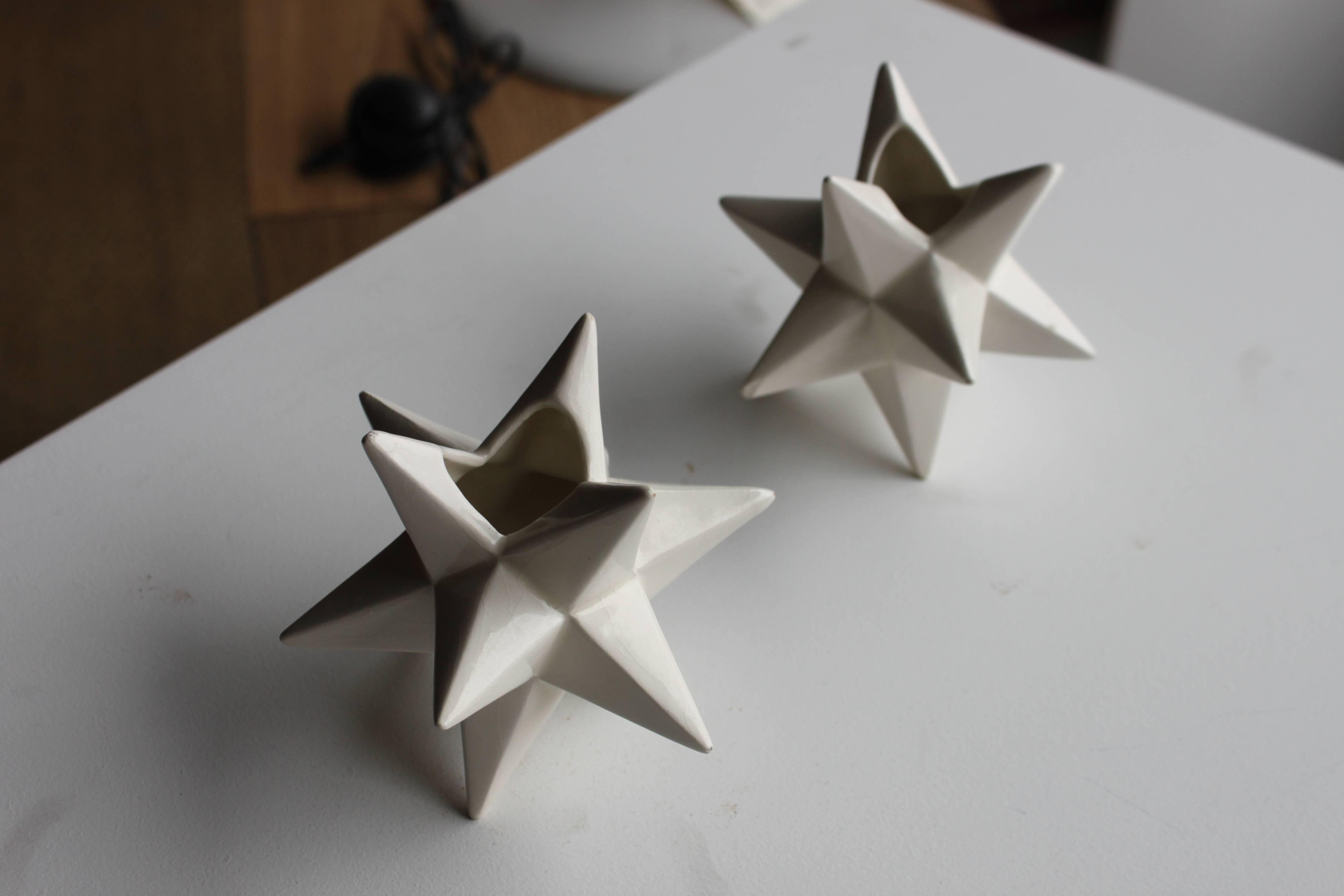 Beautiful unique star shape. Extremely minor loss at tips due to wear.