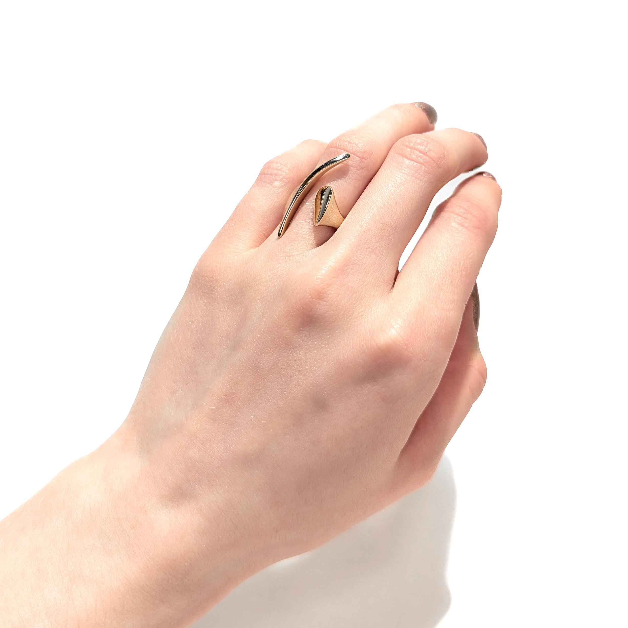Signed Modernist Ed Wiener 14K Gold Cocktail Ring For Sale 10