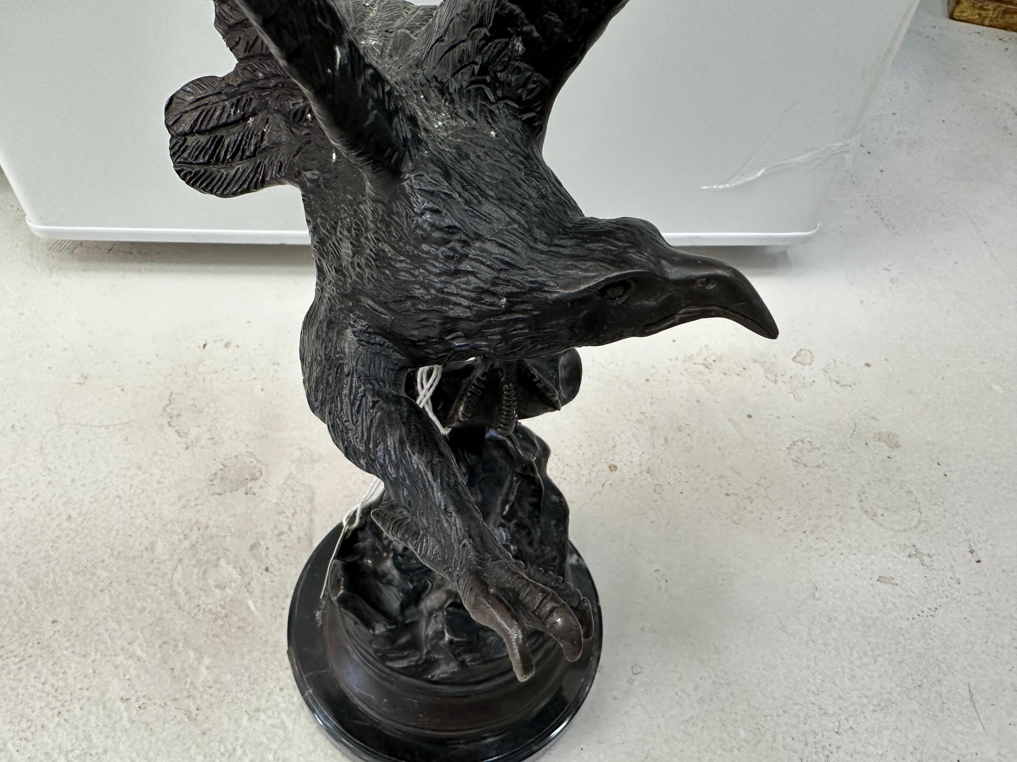Stile provenzale Figura dell'aquila in bronzo firmata Moigniez in vendita