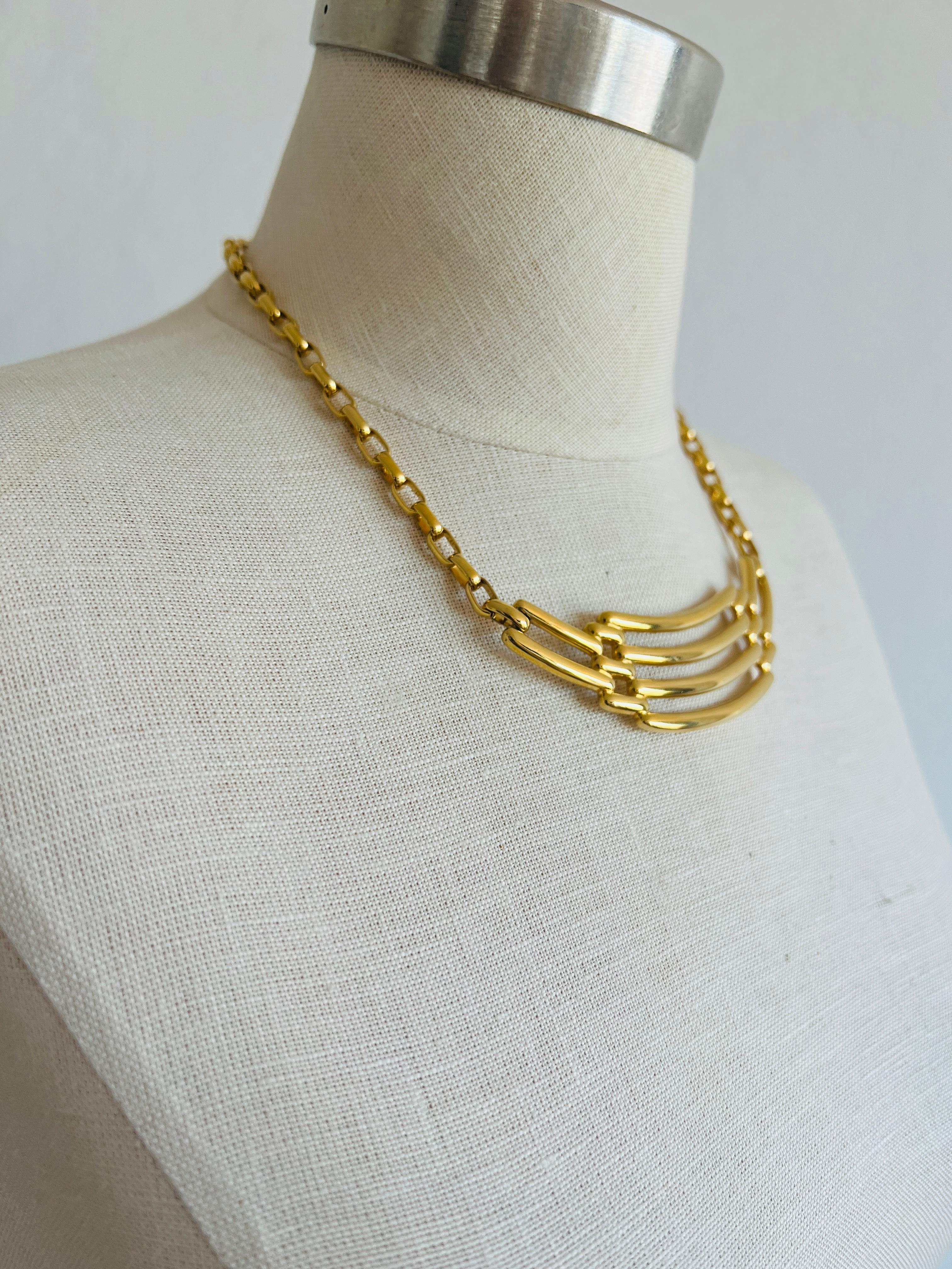 Firma Monet Declaración Moderno Oro Cable Cadena Gargantilla Collar Ajustable en venta 2