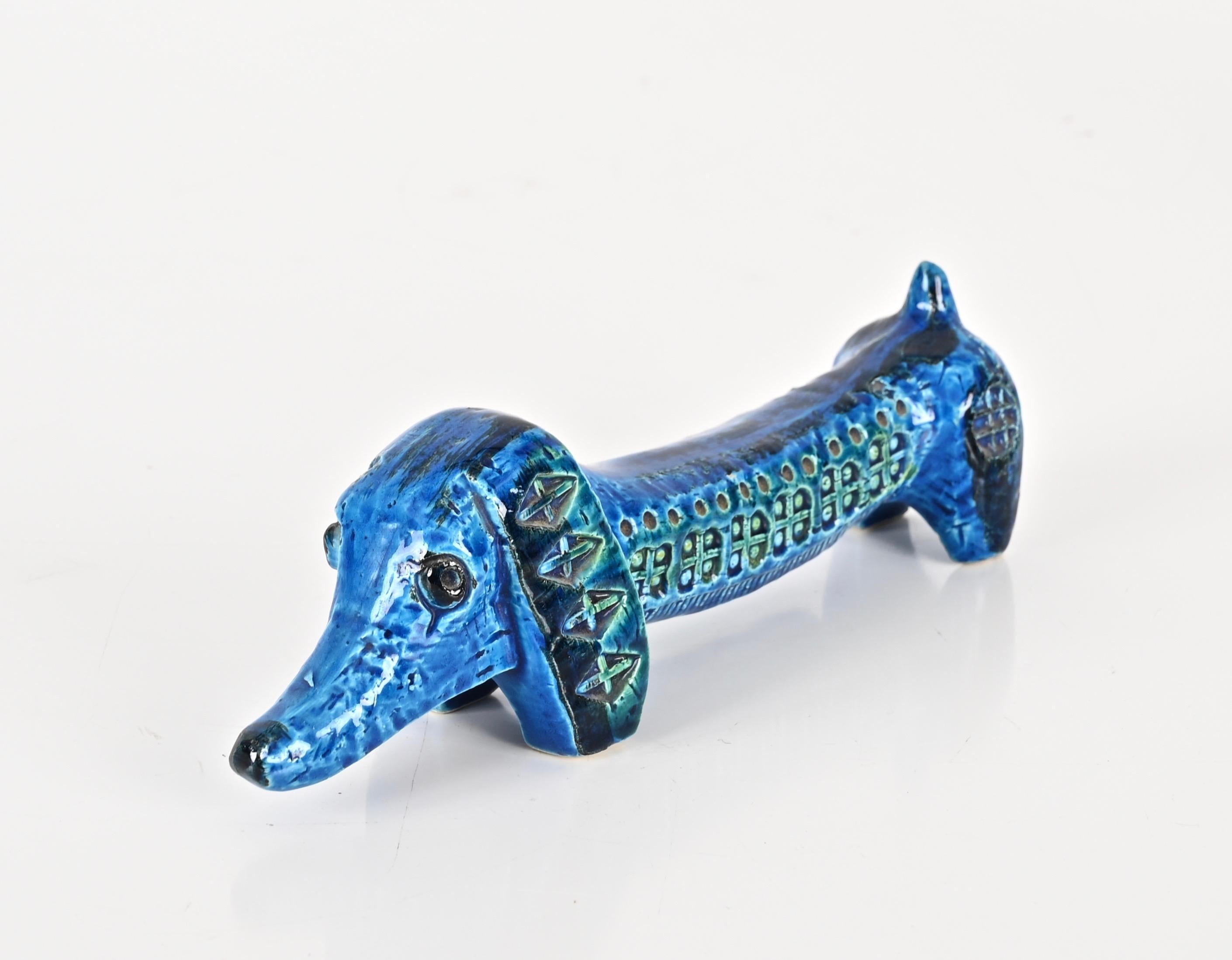 Signiert Montelupo für Bitossi Sausage Hund in Blau „Rimini“ Keramik, Italien 1960er Jahre   (20. Jahrhundert) im Angebot