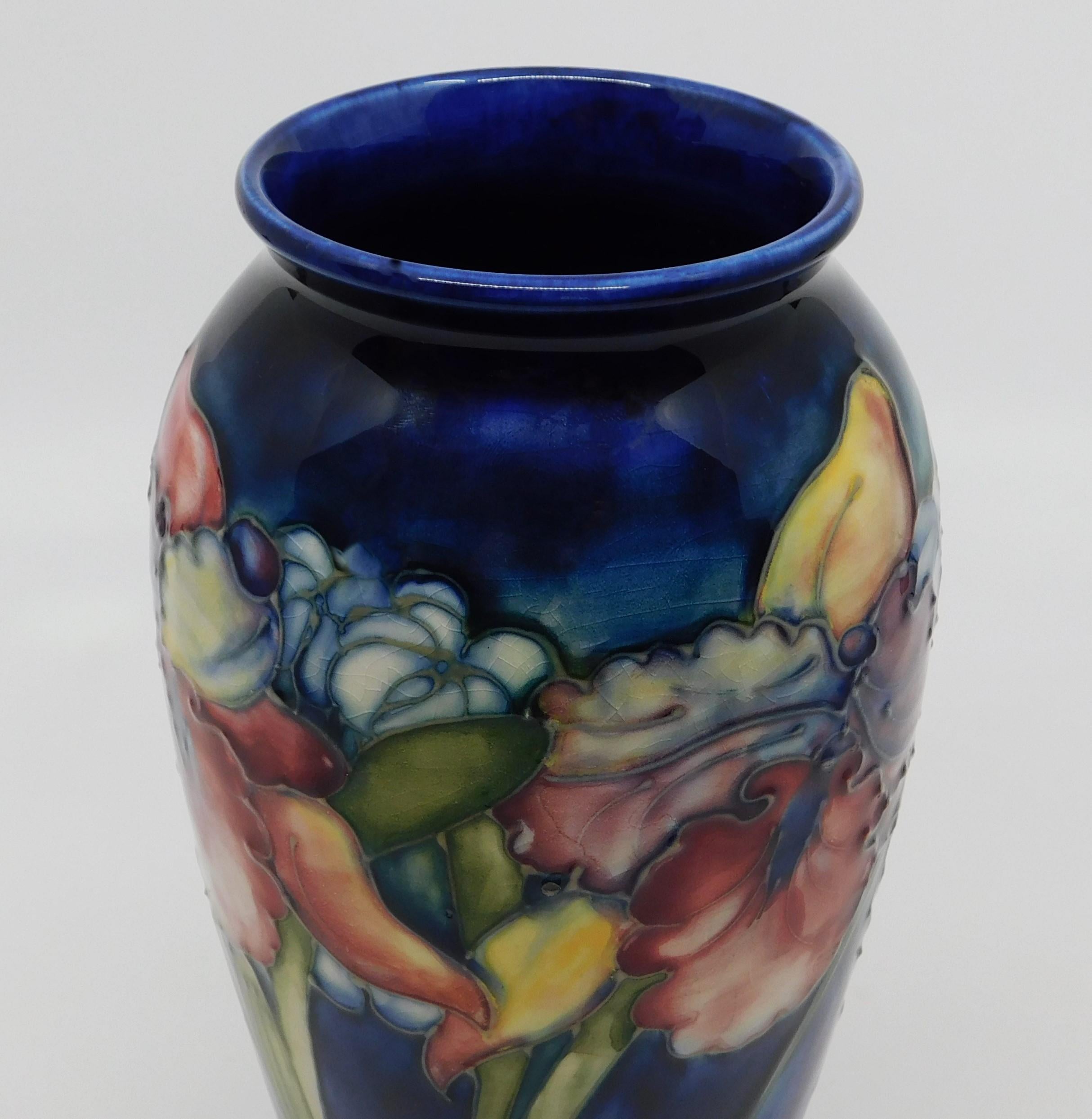 Signed Moorcroft Hibiscus Cobalt Art Pottery Vase Circa 1950 England 1