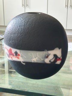 Signed Moretti Murano Hand Blown Glass Amazing battuto Vase with abstract design