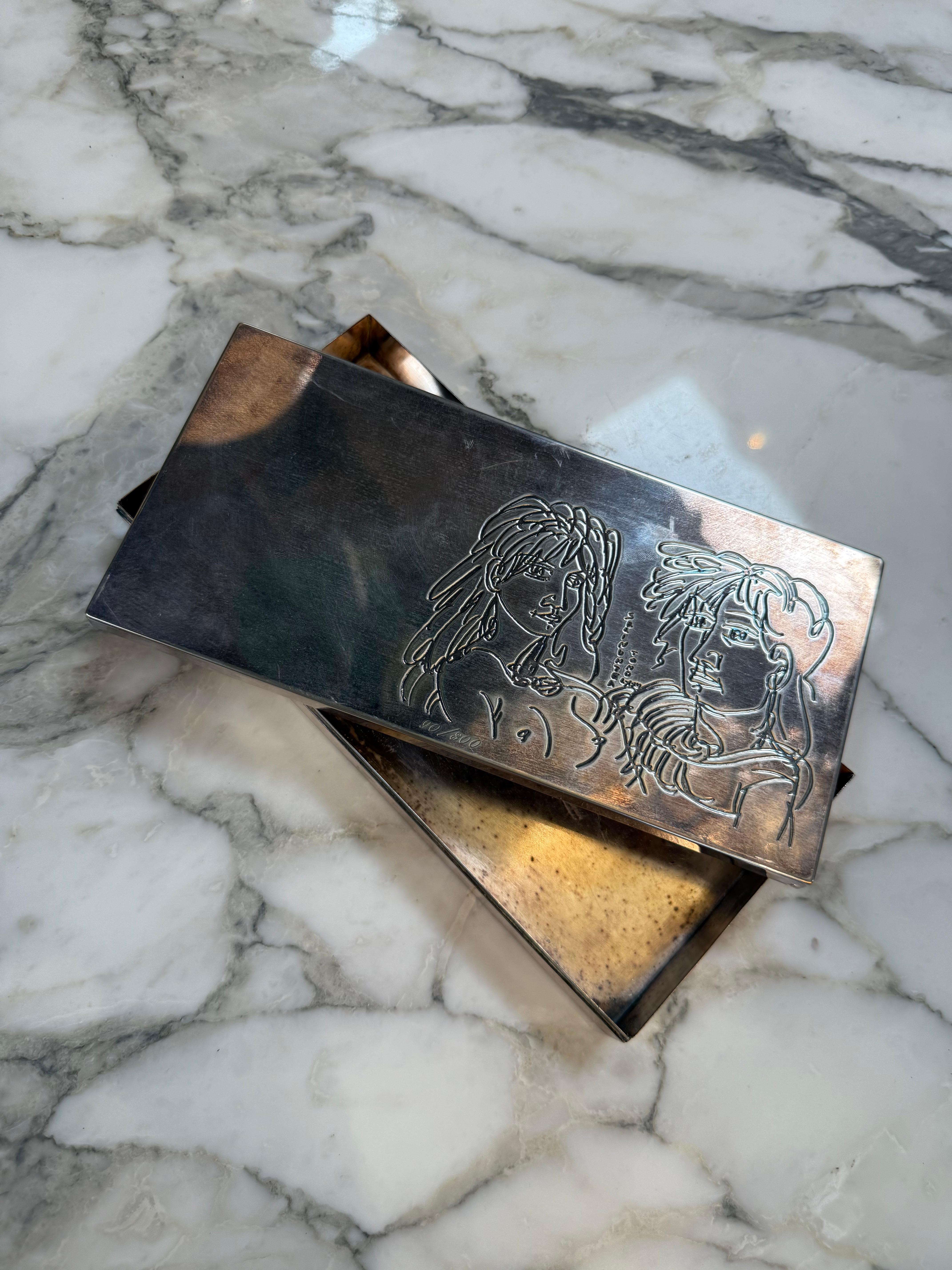 Signed & Numbered Silver-Plated Engraved Box by Cleto Munari In Good Condition For Sale In Los Angeles, CA