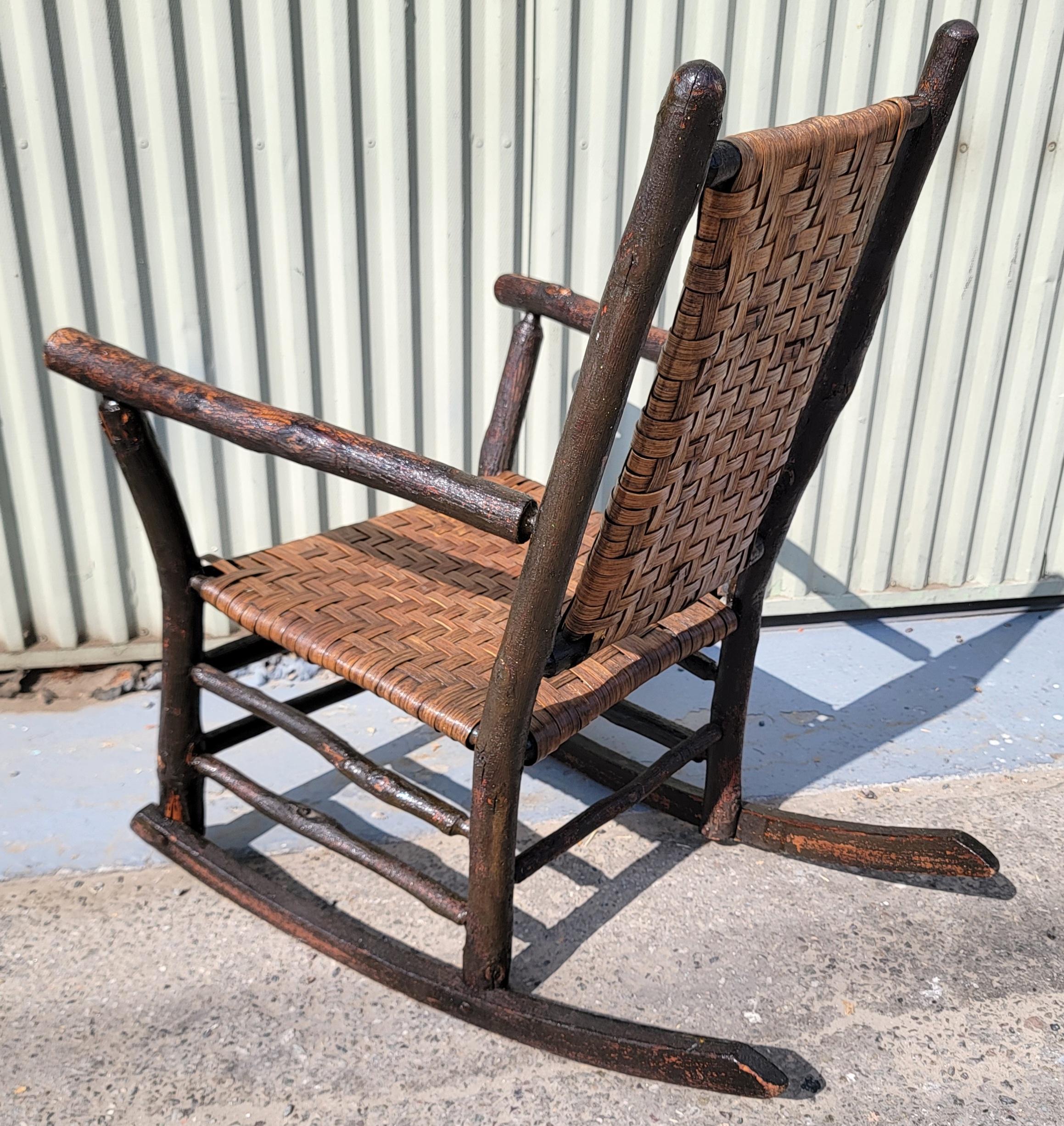Americano Sedia a dondolo Old Hickory firmata in vendita