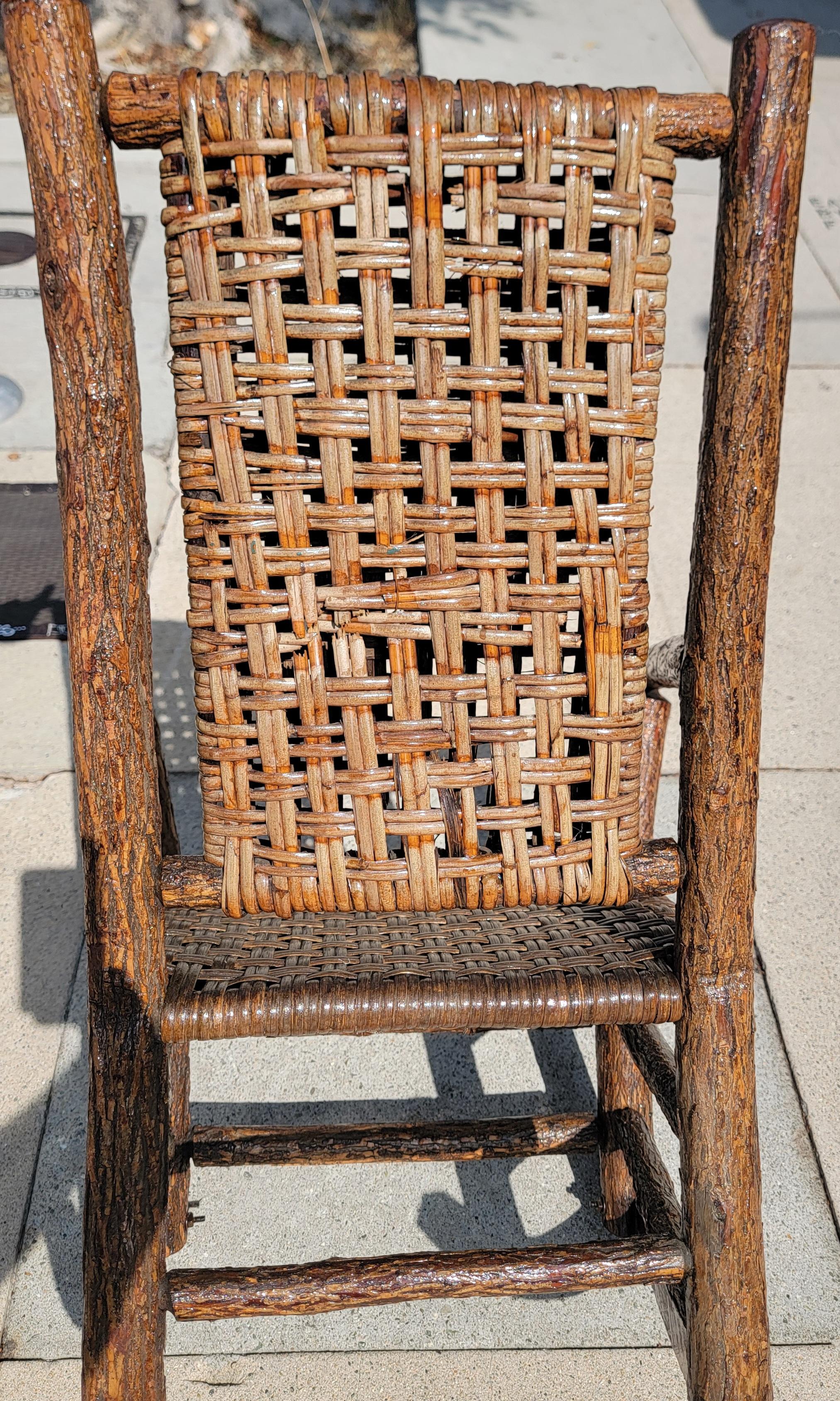 Signed Old Hickory Rocking Chair siglo XX en venta