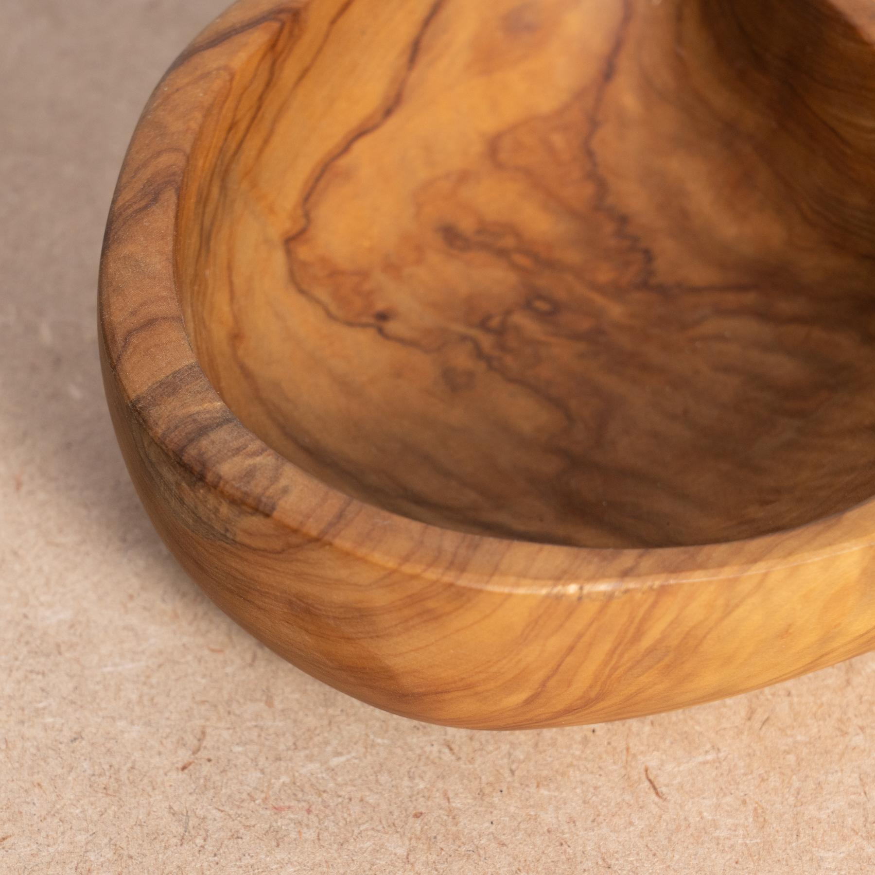 Mid-20th Century Signed Olive Wood Fine Bowl, circa 1950 For Sale
