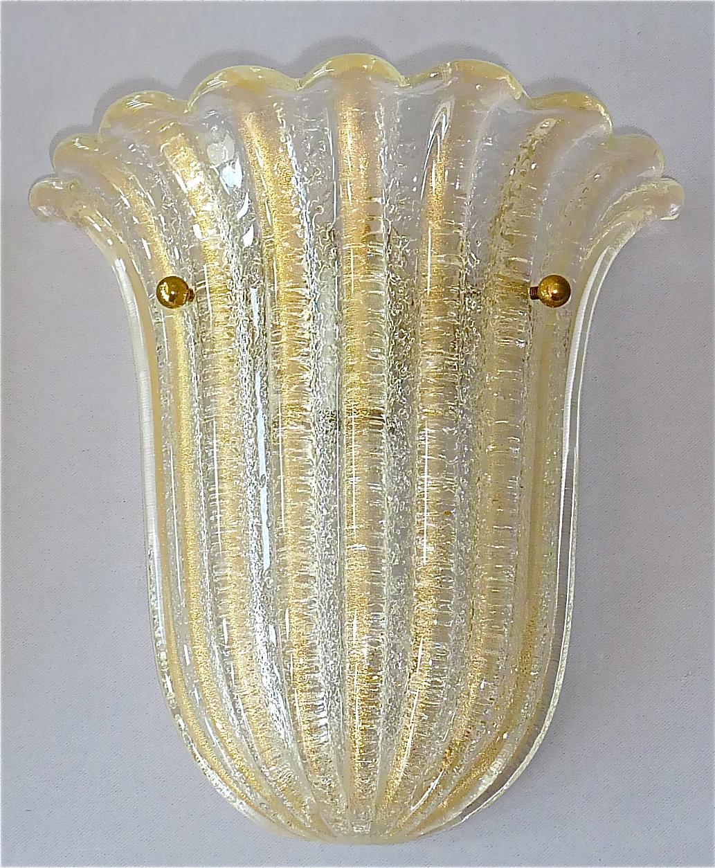 Italian Signed Pair Barovier Toso Floral Tulip Leaf Sconces Murano Gold Art Glass 1970s For Sale