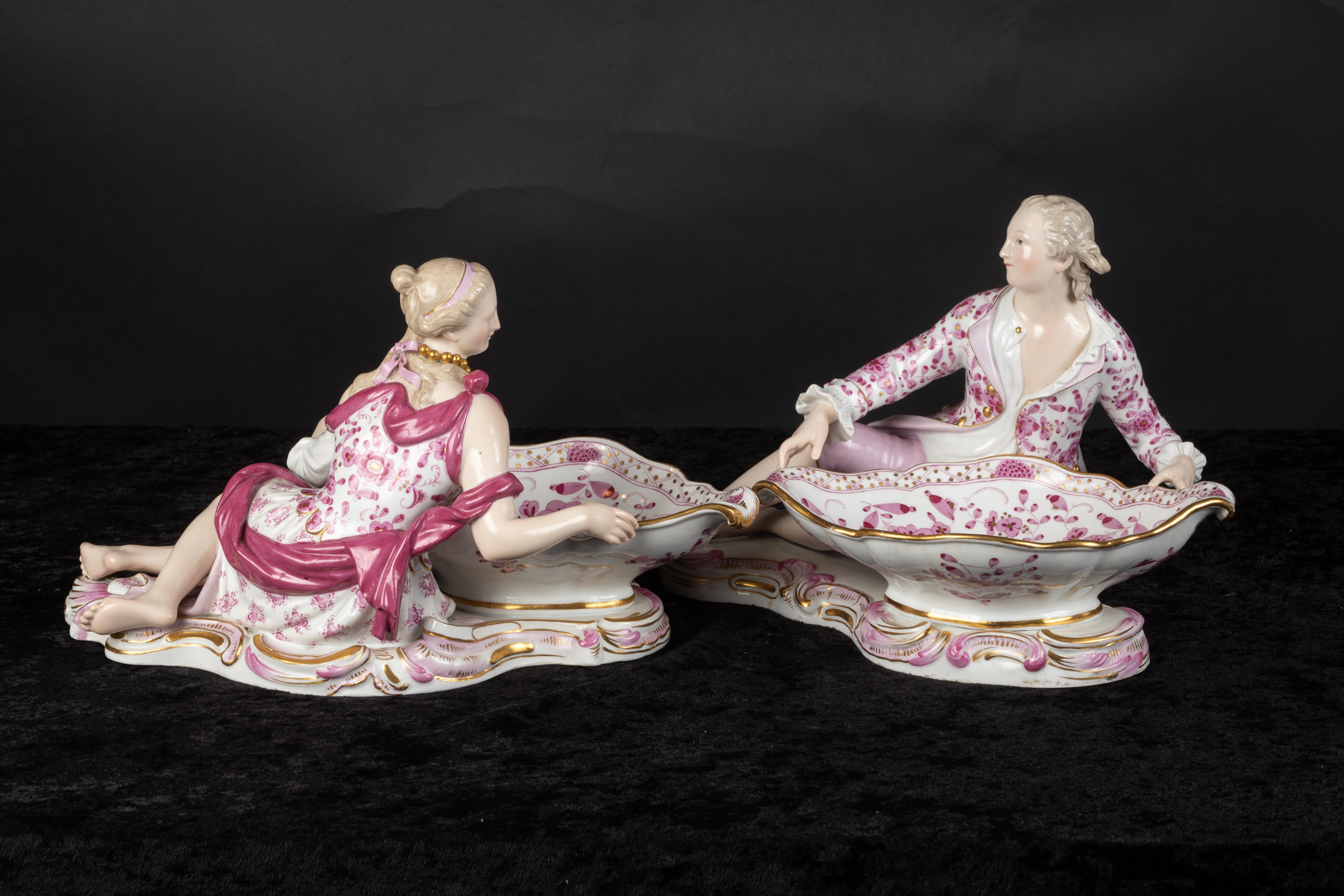 Signed Pair of 19th Century Meissen Sweet Meat Dishes For Sale 6