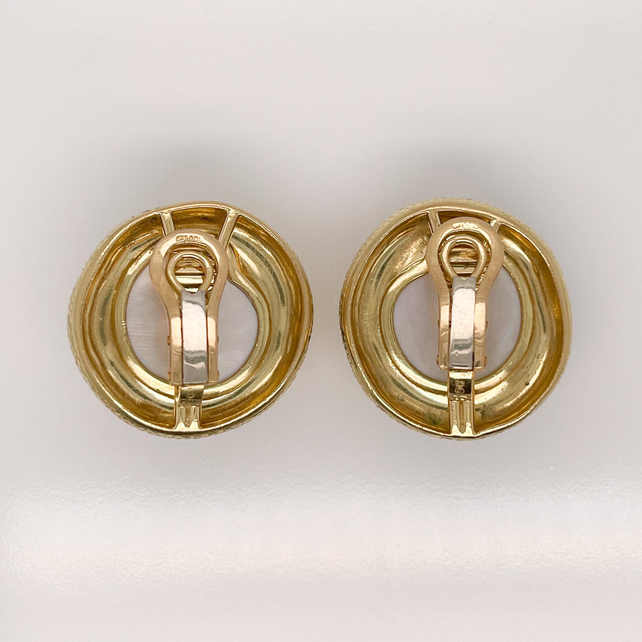 Signed Pair of Elizabeth Gage Nautilus Citrine & 18K Gold Clip-On Earrings In Good Condition For Sale In Philadelphia, PA