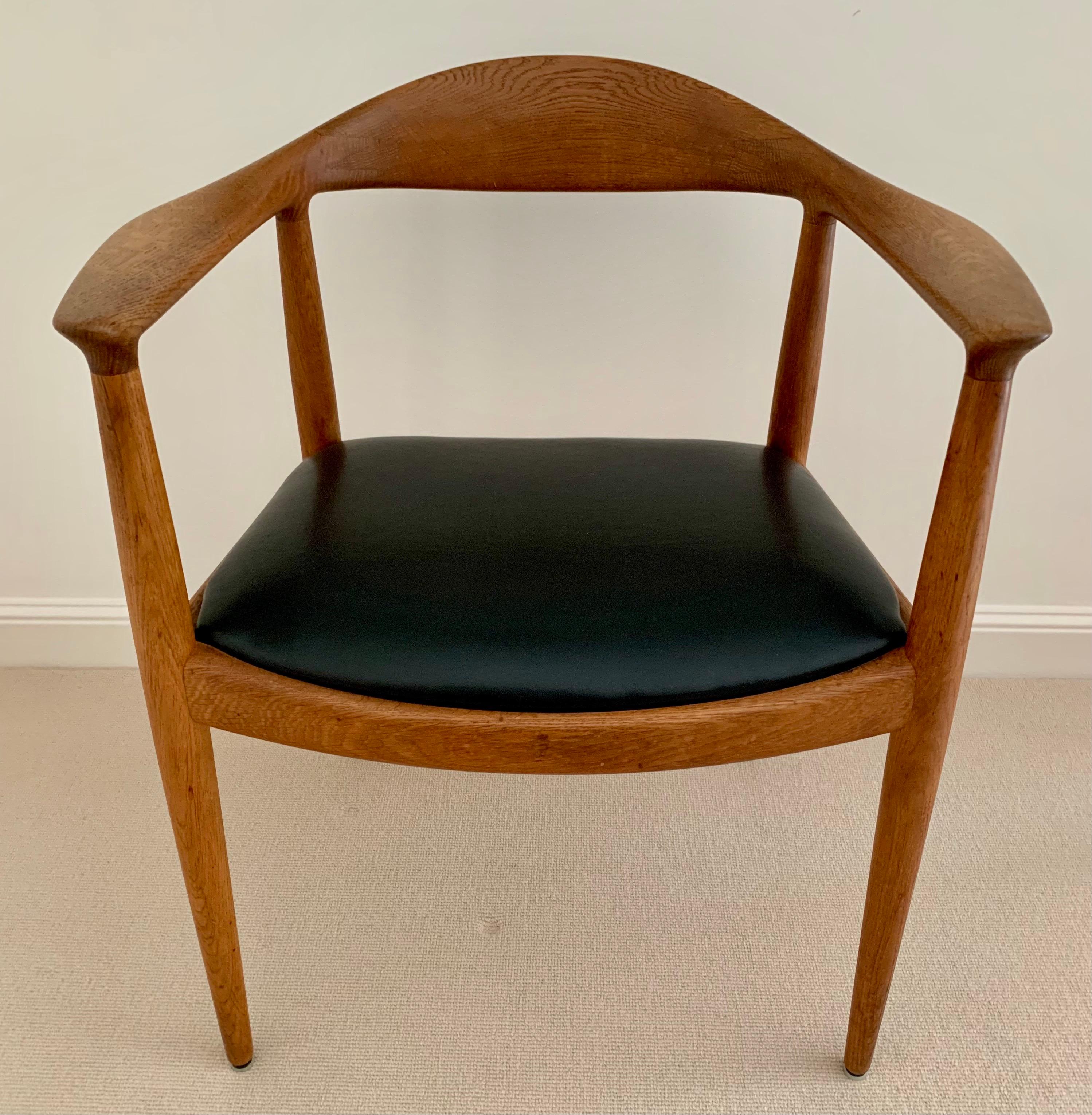 The round back or “The Chair” was designed by Hans Wegner and exquisitely constructed by cabinet maker Johannes Hansen. It’s subtle beauty is matched by it’s comfort and epitomizes the best of Danish modern design. Signed with branded manufacturer’s
