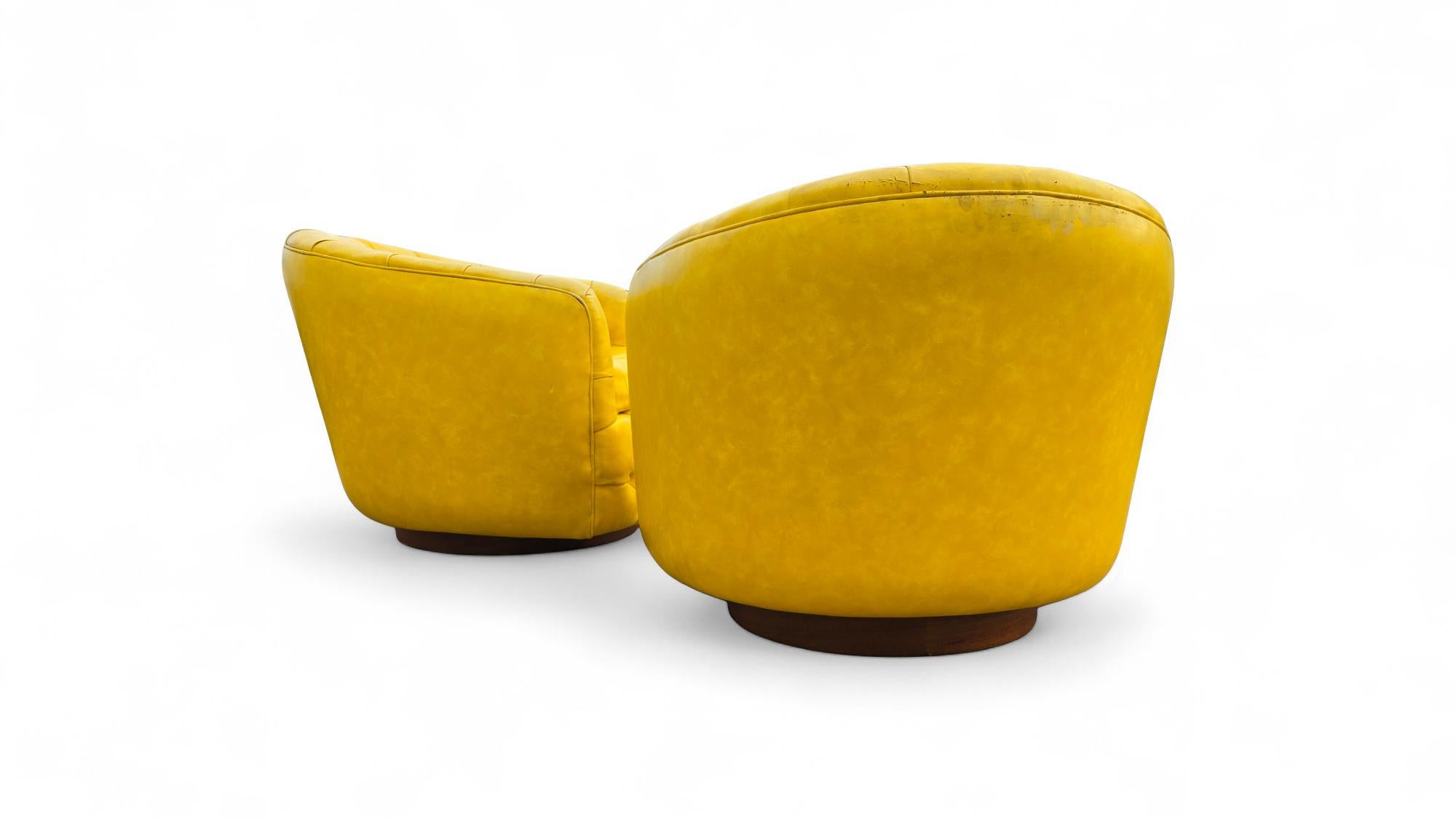 Signed Pair of Milo Baughman for Thayer Coggin, Tilt & Swivel Lounge Chairs For Sale 4