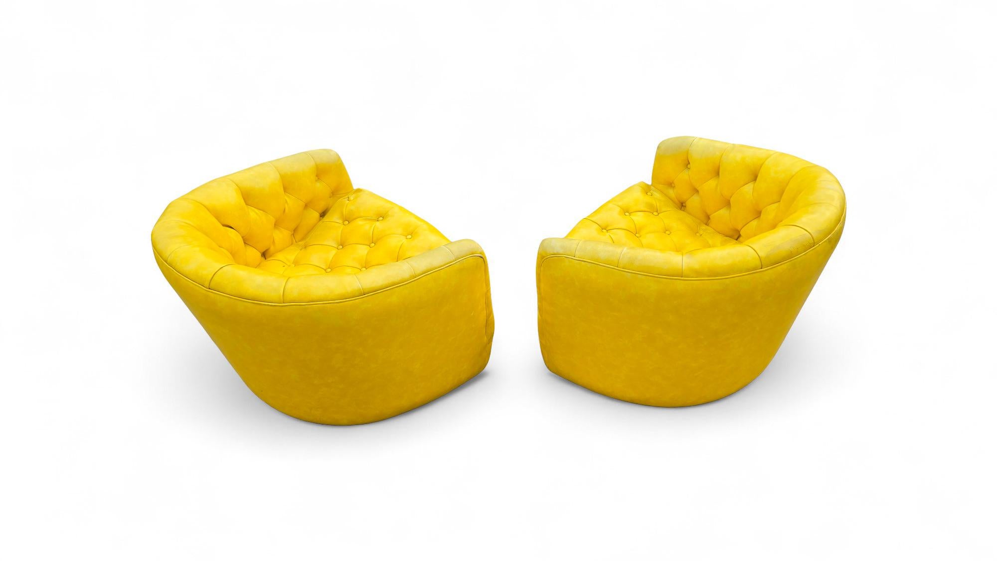 Signed Pair of Milo Baughman for Thayer Coggin, Tilt & Swivel Lounge Chairs For Sale 5
