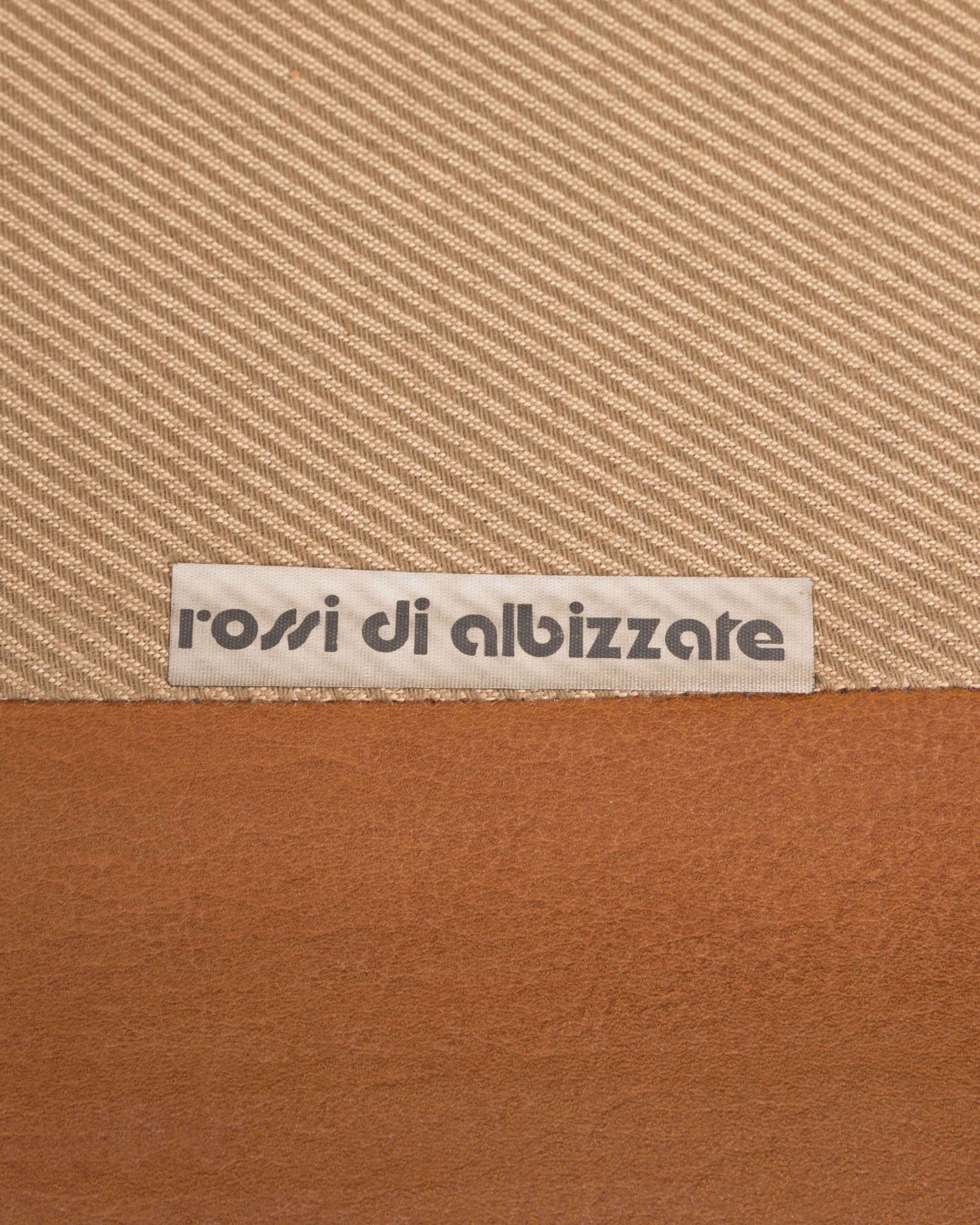 Paire de fauteuils Touche en cuir signés Rossi di Albizzate, vers 1970 en vente 3