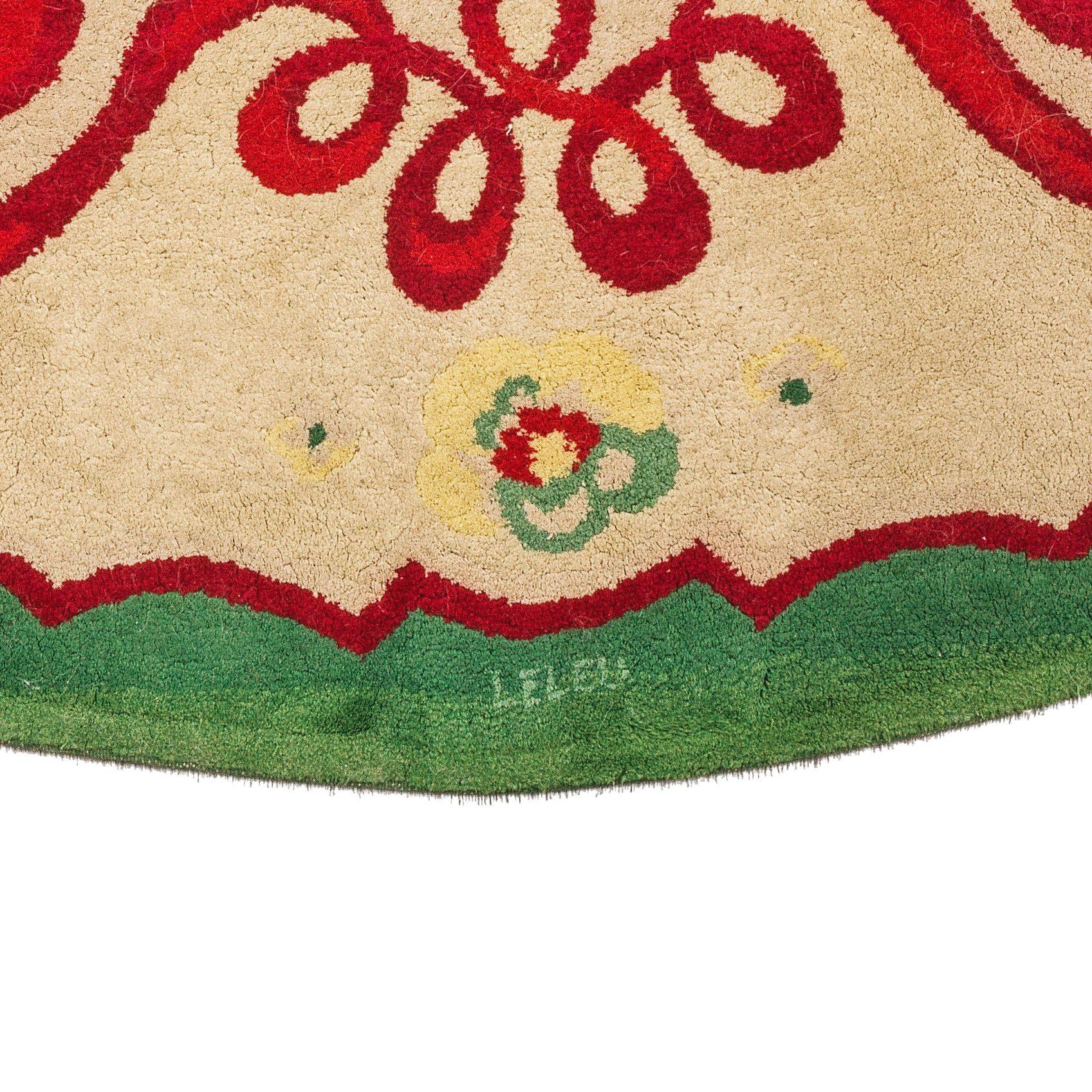 Signiert Paule Leleu Vintage Art Deco Circle Rug, Grün mit Blumen - Rug & Kilim (Wolle) im Angebot