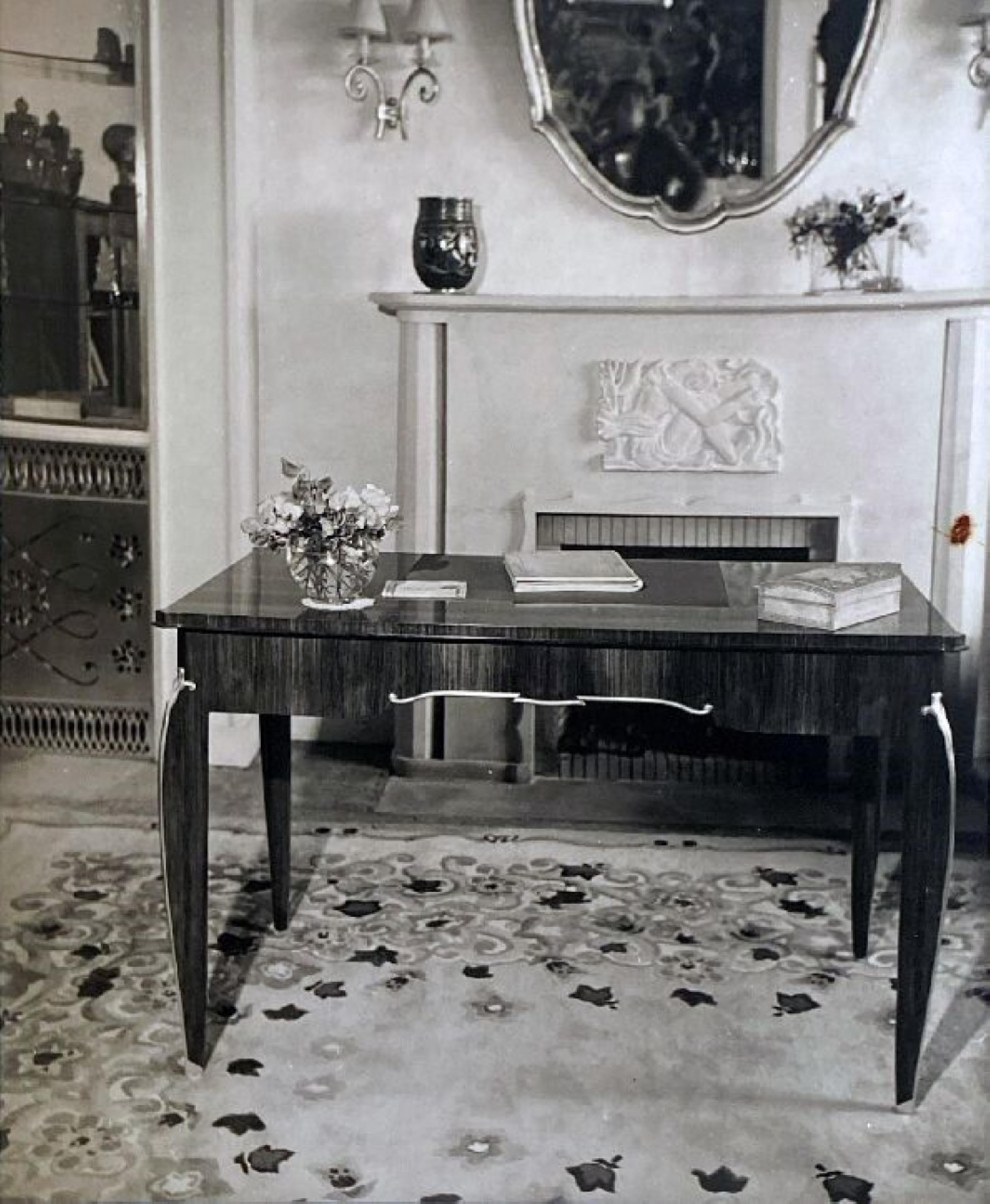 Signiert Paule Leleu Vintage Art Deco Teppich in Gold mit Blumen - Rug & Kilim im Zustand „Gut“ im Angebot in Long Island City, NY