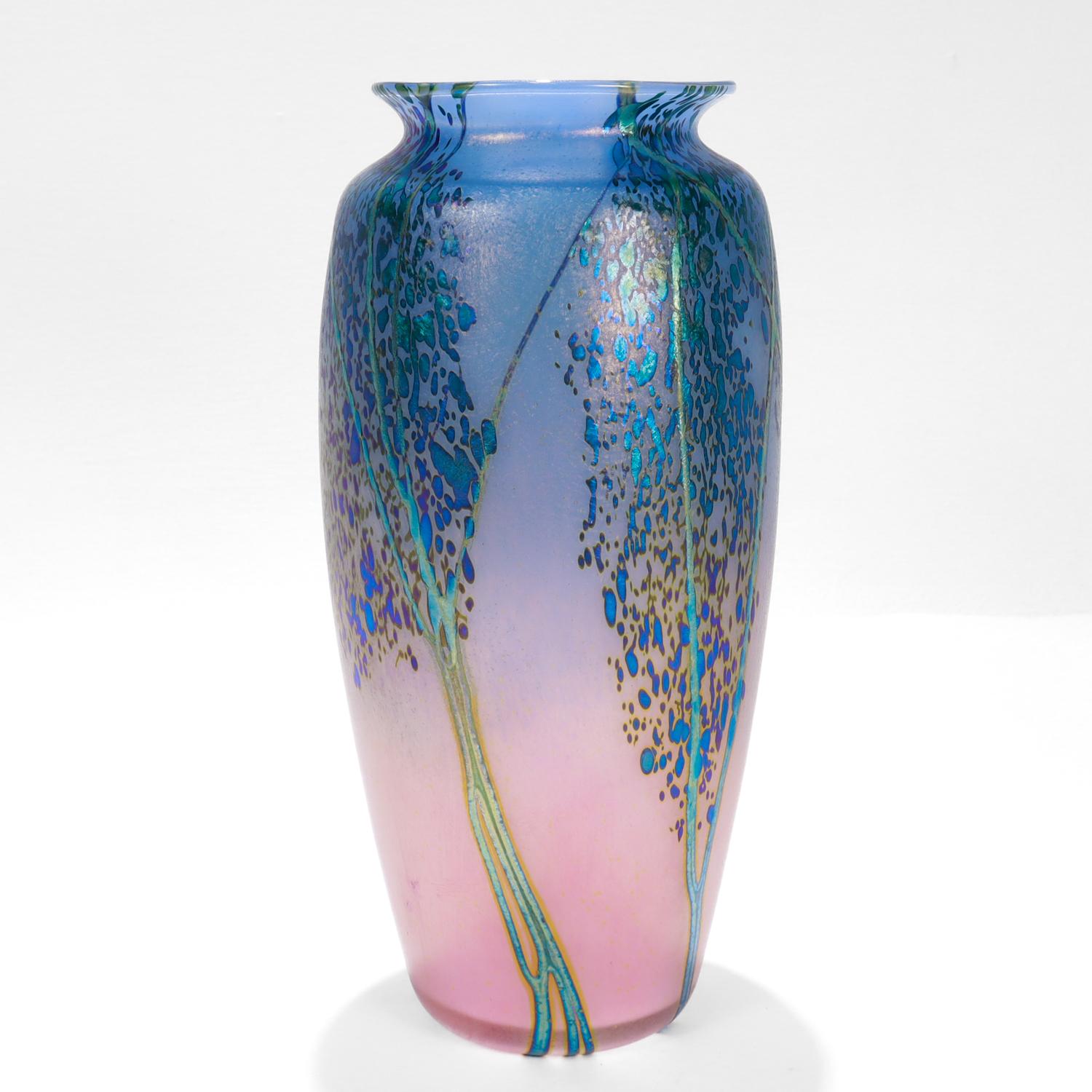 Modern Signed Peet Robison Mesa Art Glass Vase