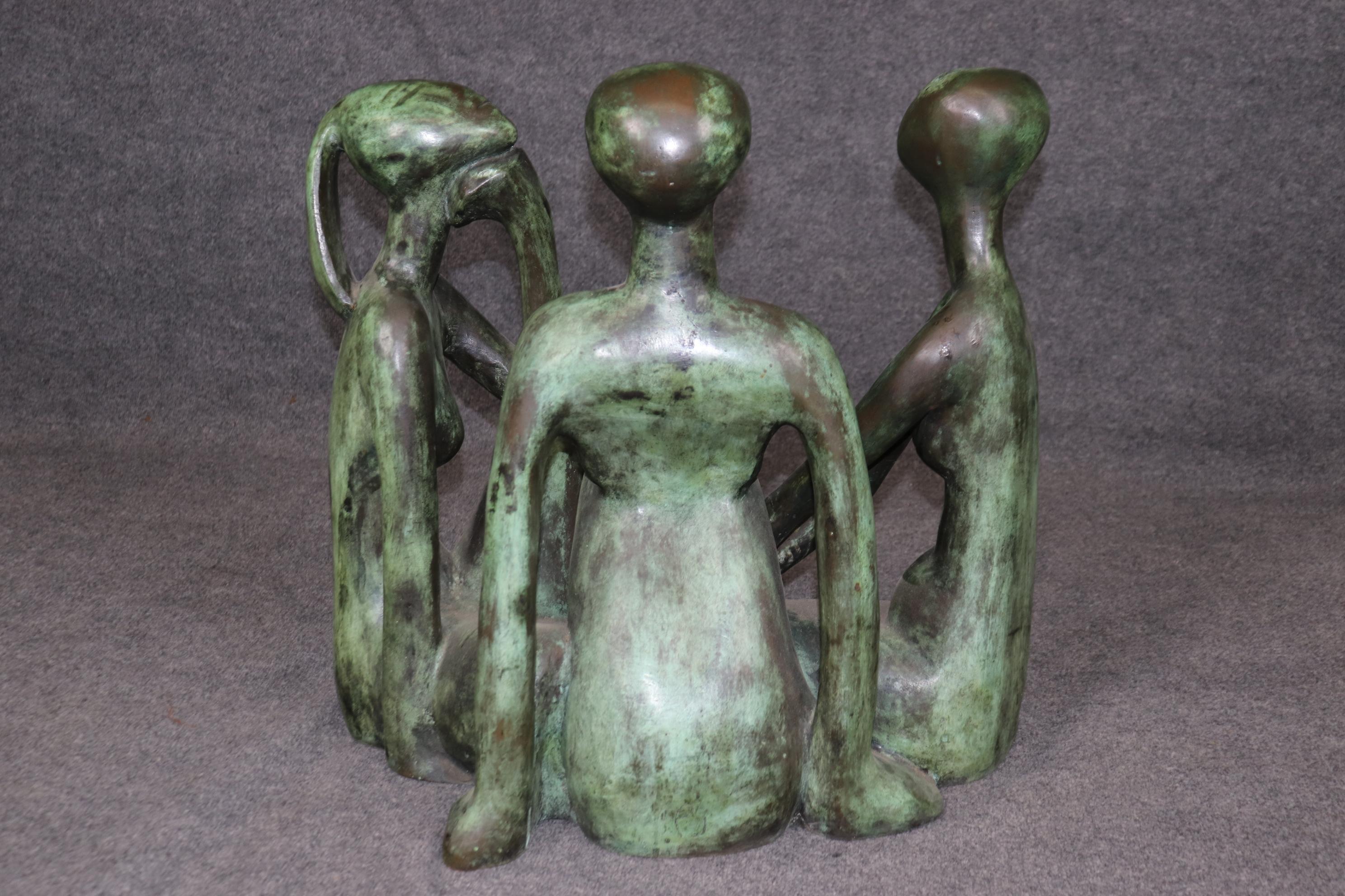 Mid-Century moderno Scultura figurativa di tre donne firmata Philippe Jamin, bronzo, metà del secolo scorso. in vendita