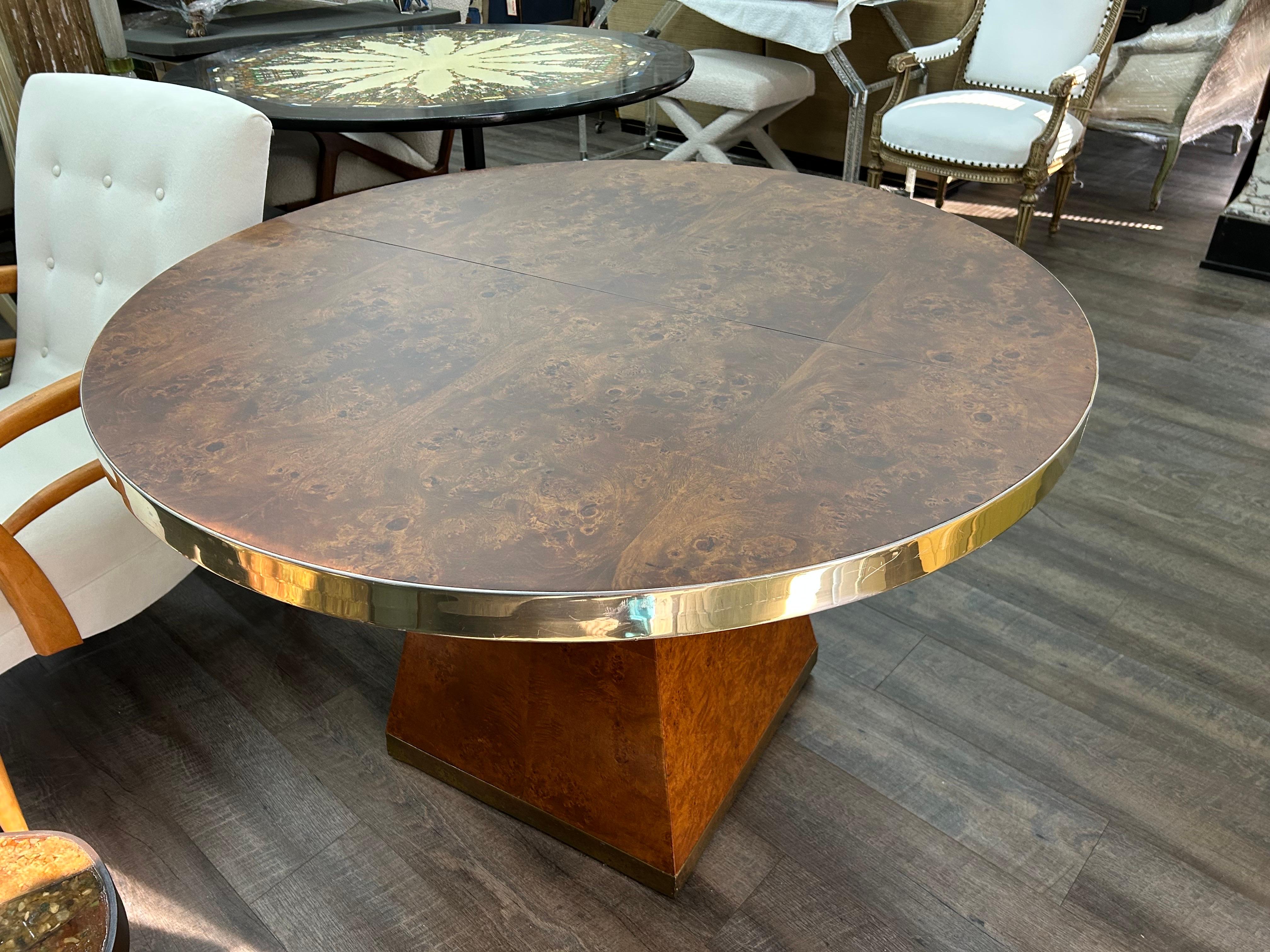 Table en laiton et ronce signée Pierre Cardin en vente 4
