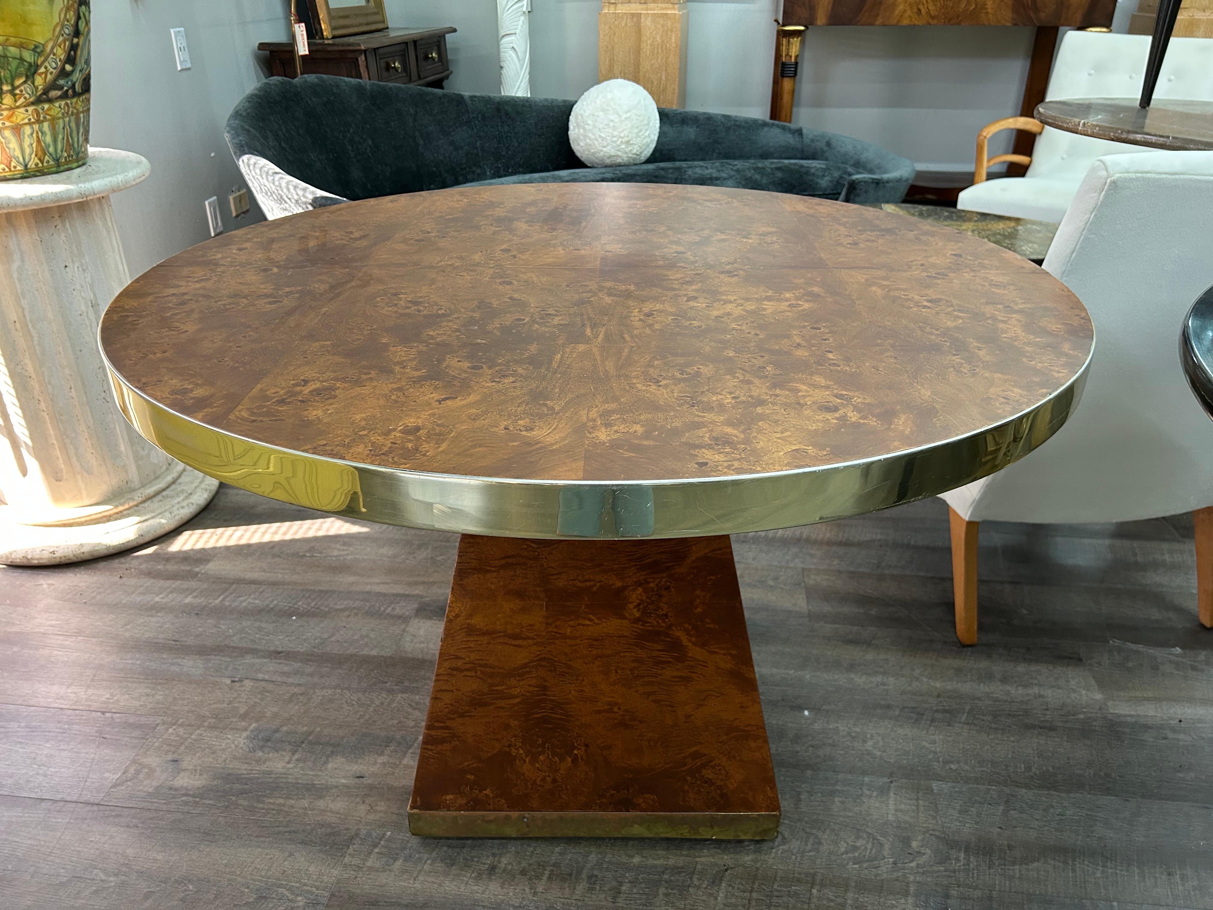 Table en laiton et ronce signée Pierre Cardin Bon état - En vente à Houston, TX