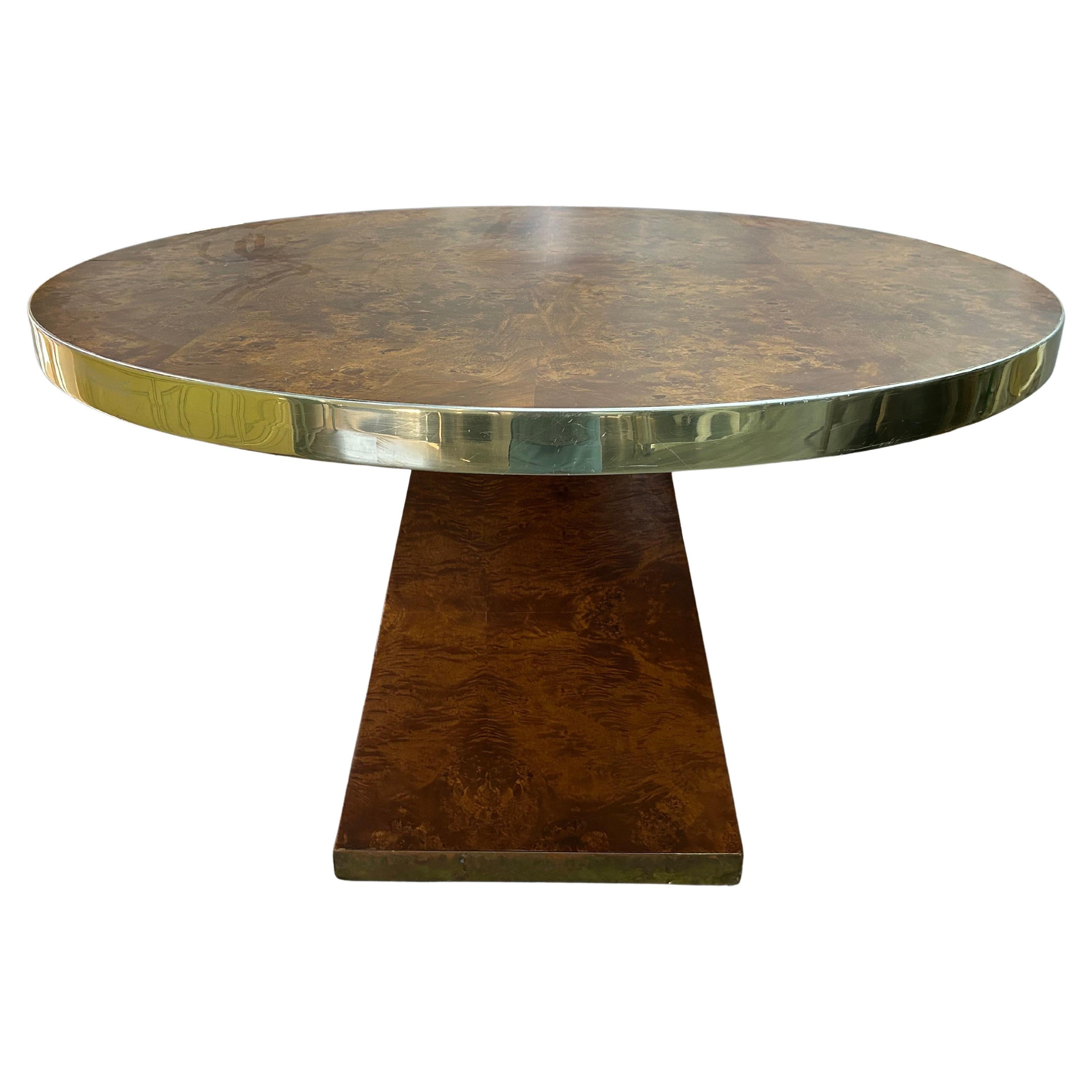 Table en laiton et ronce signée Pierre Cardin