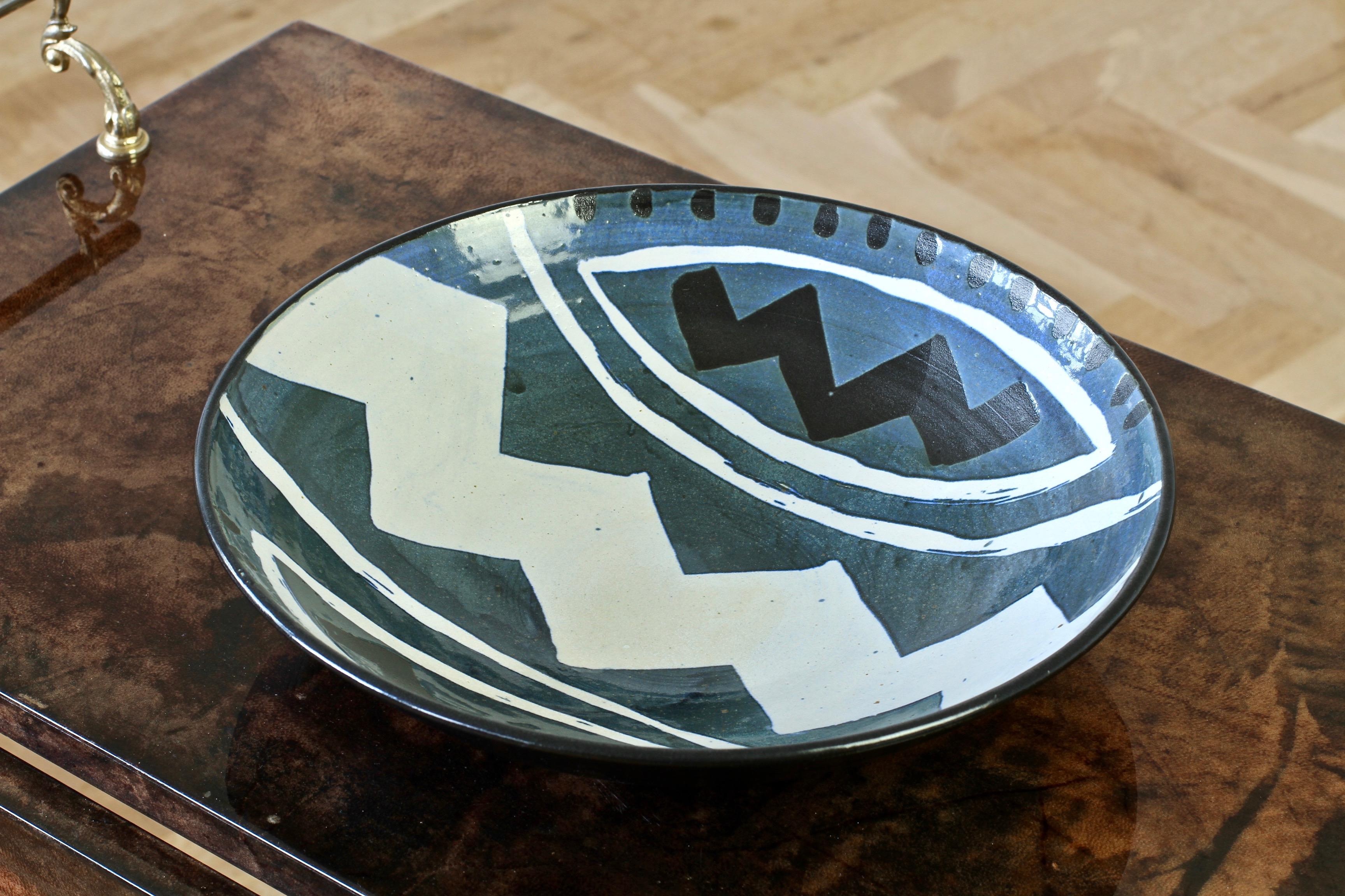 Post-Modern Signed Large Postmodern Art Studio Pottery Bowl 1980s with Geometric Pattern