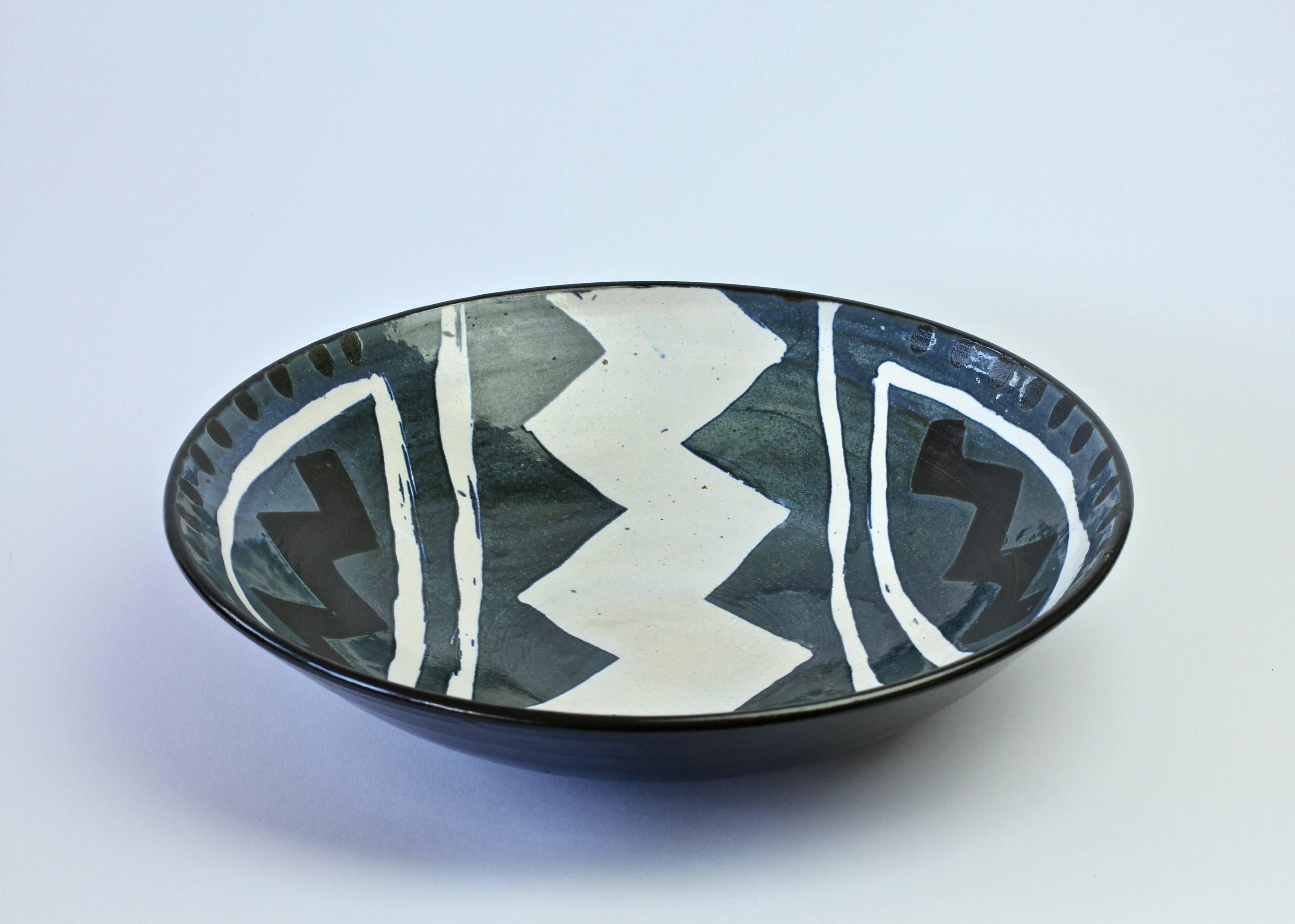 Signed Large Postmodern Art Studio Pottery Bowl 1980s with Geometric Pattern 2