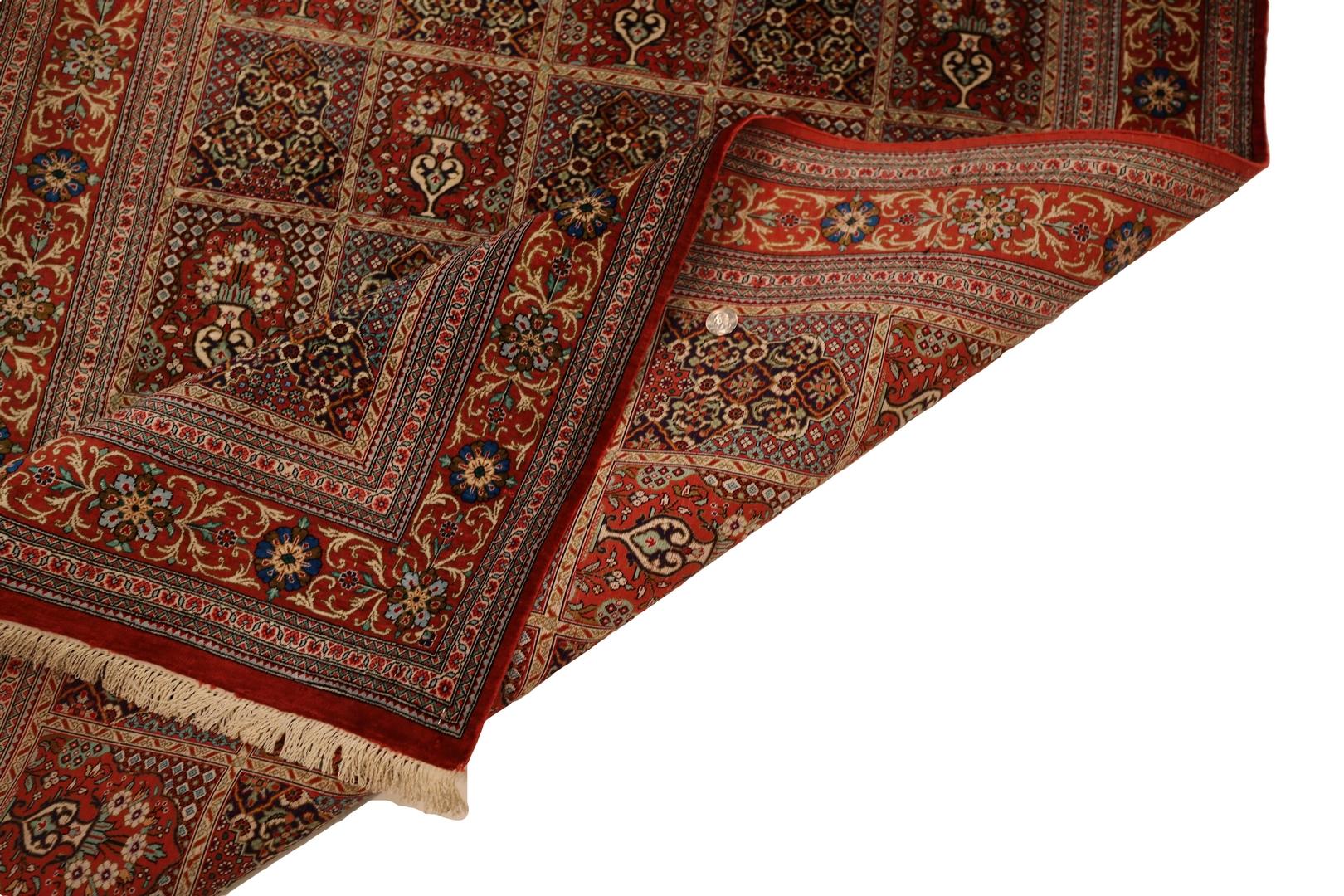 Signierter Qum-Seidenteppich - 3'4