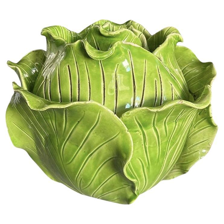 Signierte Cabbage-Terrine aus grüner Keramik im Regency-Stil mit Deckel von Jean Roger Paris, Frankreich  im Angebot