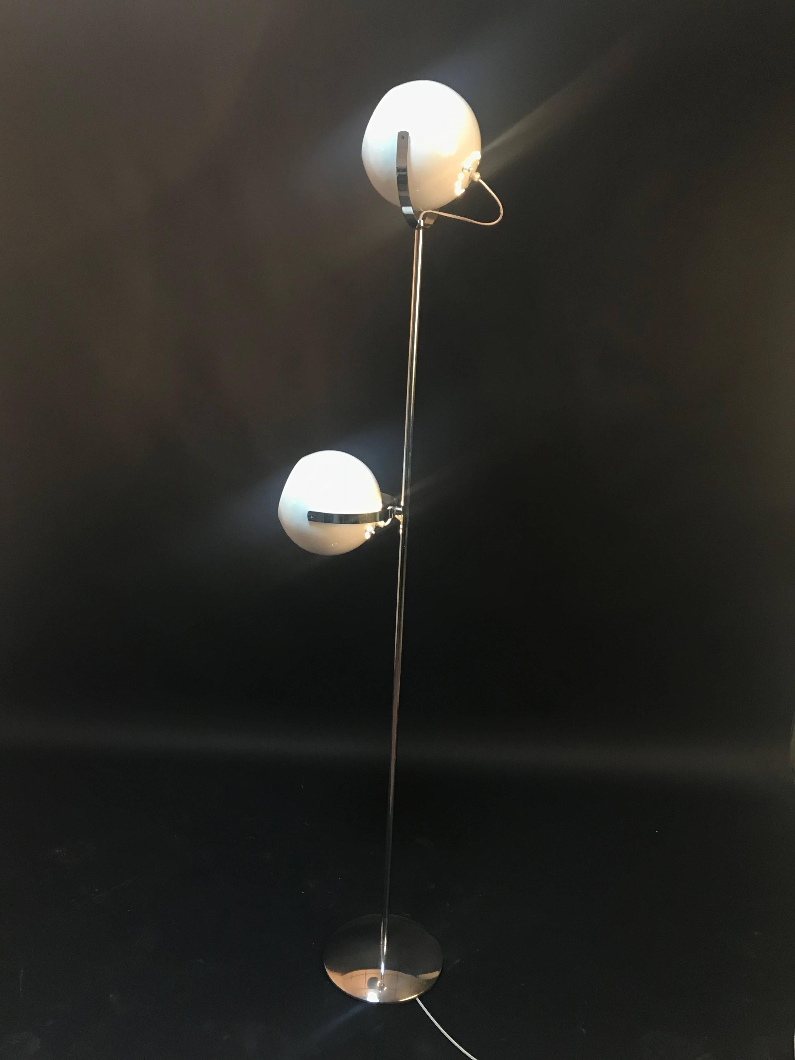 Italian Signed Reggiani, Space Age Chrome and White Two-Sphere Floor Lamp, Italy, 1970s