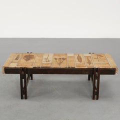 Mesa de centro firmada por Roger Capron, de alrededor de los años 60