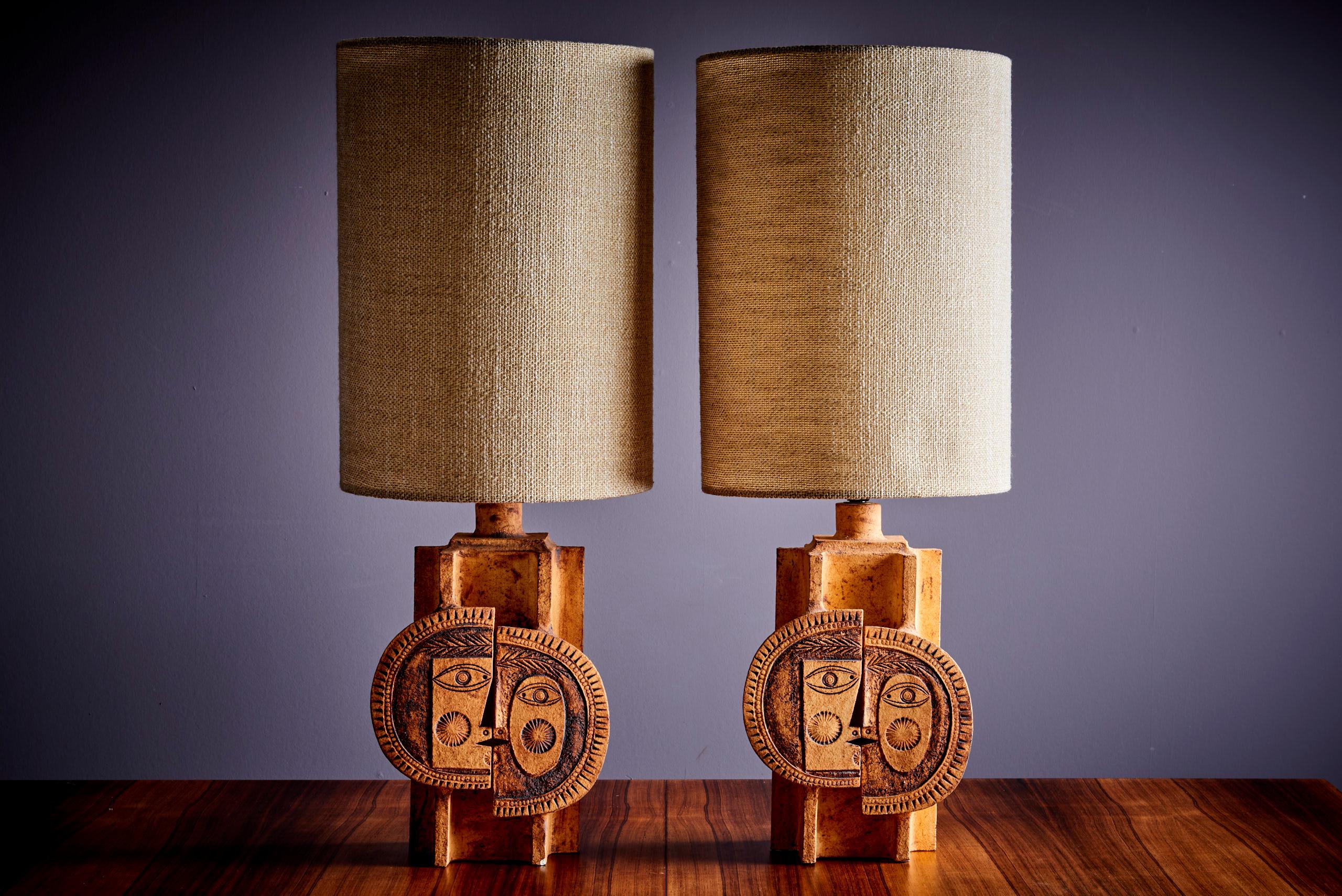 signed Roger Capron & Jean Derval Pair of Iconic Ceramic table lamps - 1970s For Sale 10