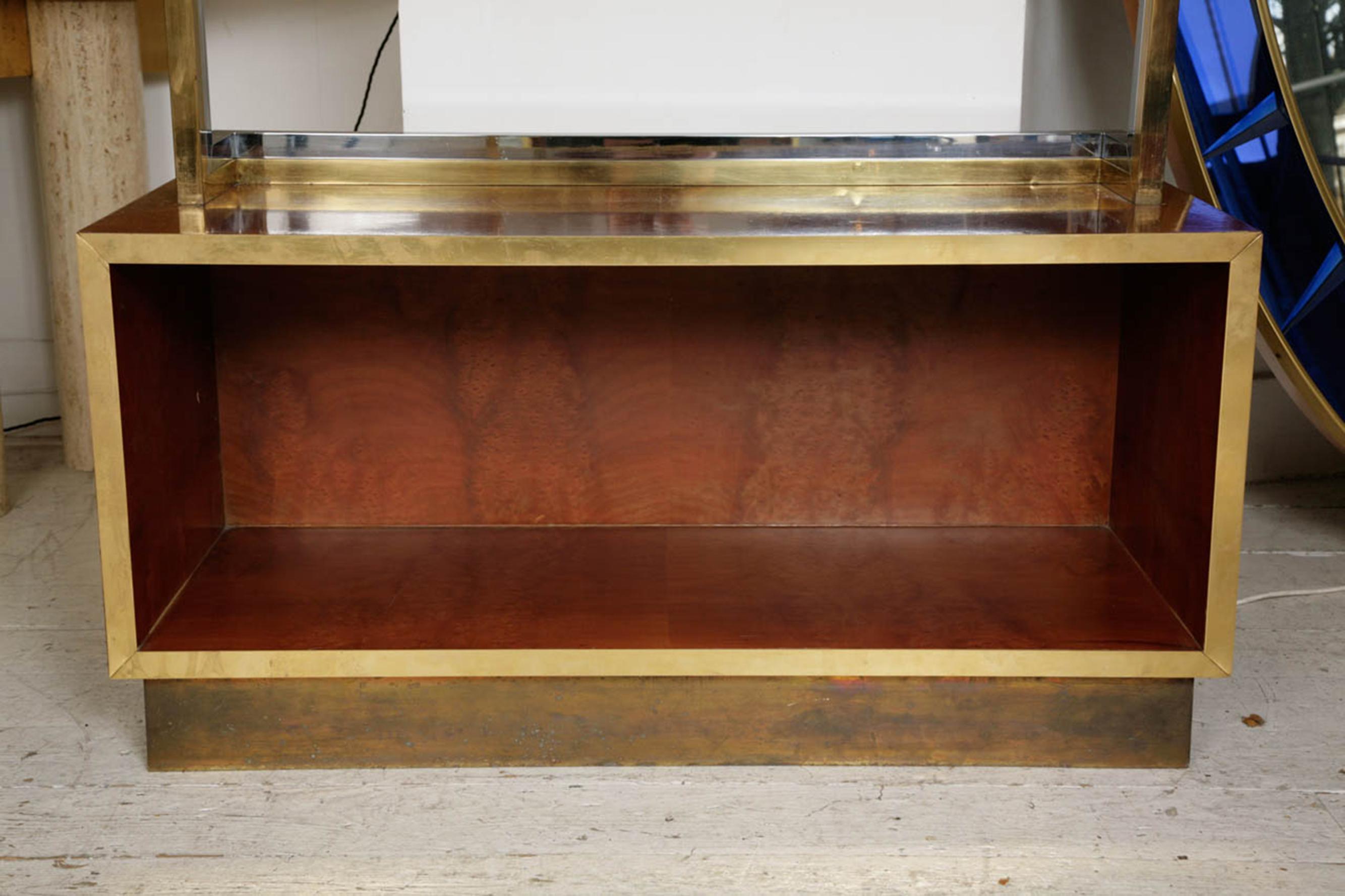 Signed Romeo Rega Brass Chrome and Lucite Bookshelf with Burl Walnut Base In Good Condition For Sale In London, GB