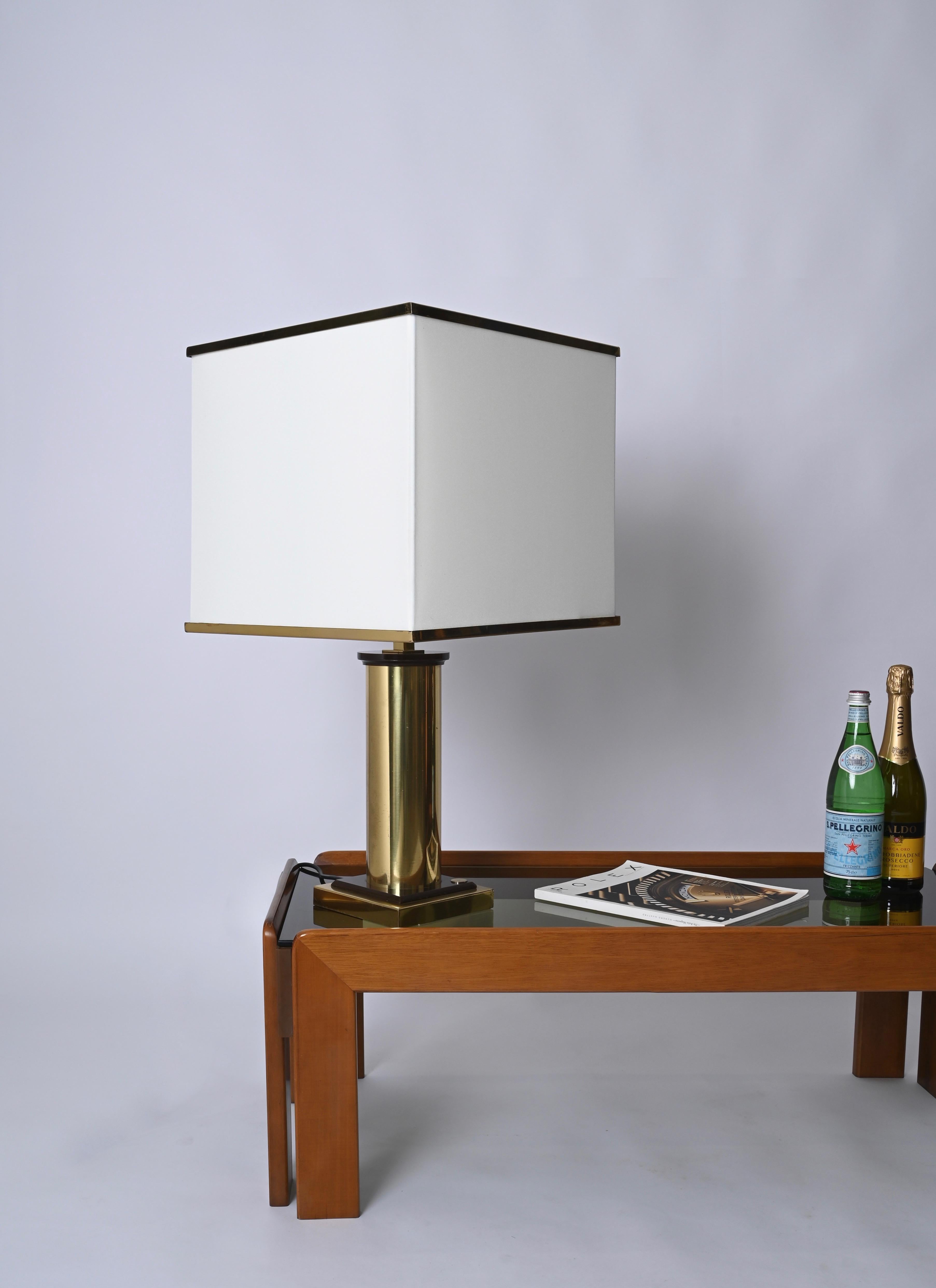 Signed Romeo Rega Table Lamp in Brass and White Silk Lampshade, Italy 1970s For Sale 4