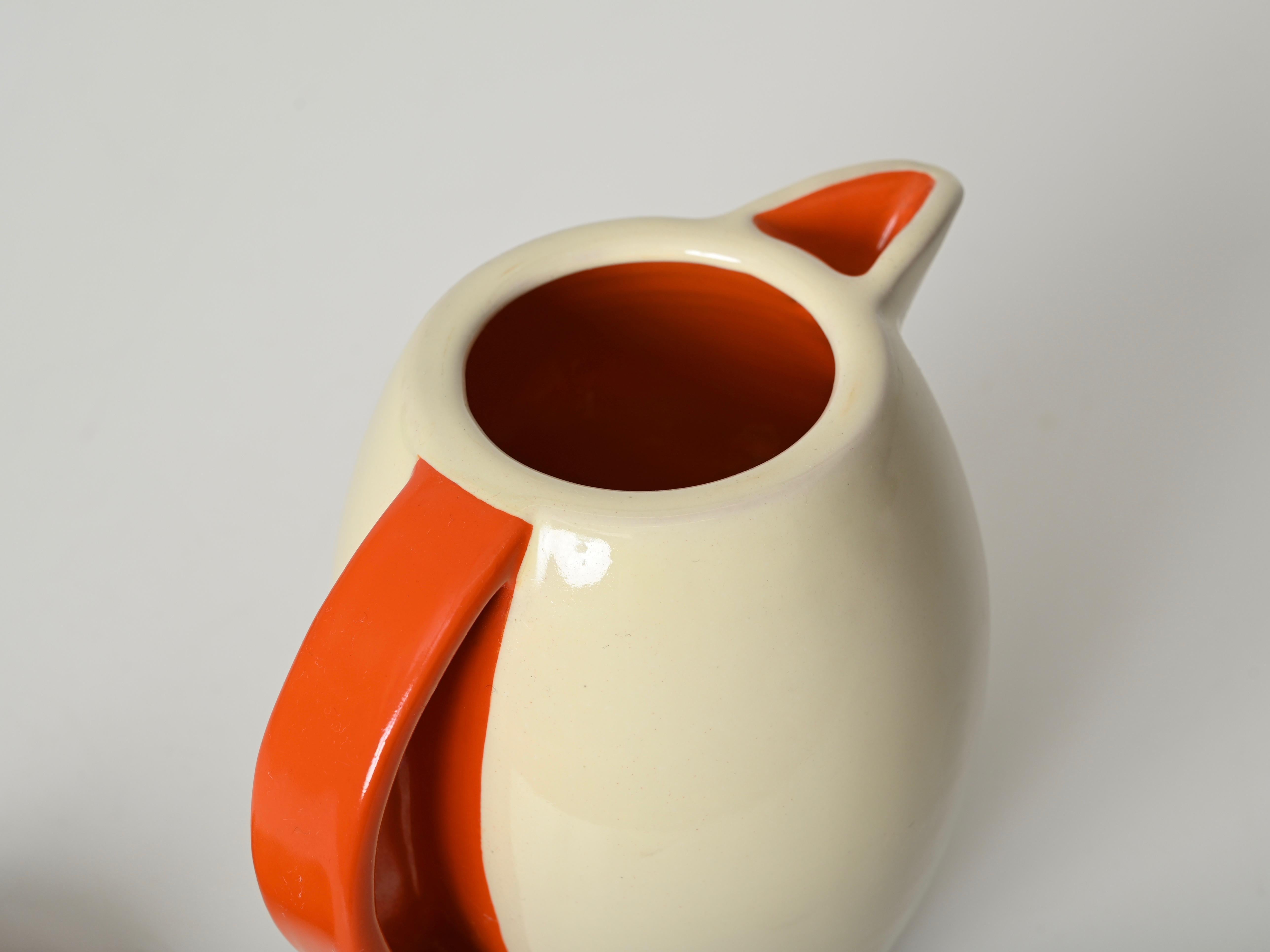 Firmata Rometti Umbertide - Caraffa da caffè arancione avorio S.A.C.R.U., Italia 1940s in vendita 4