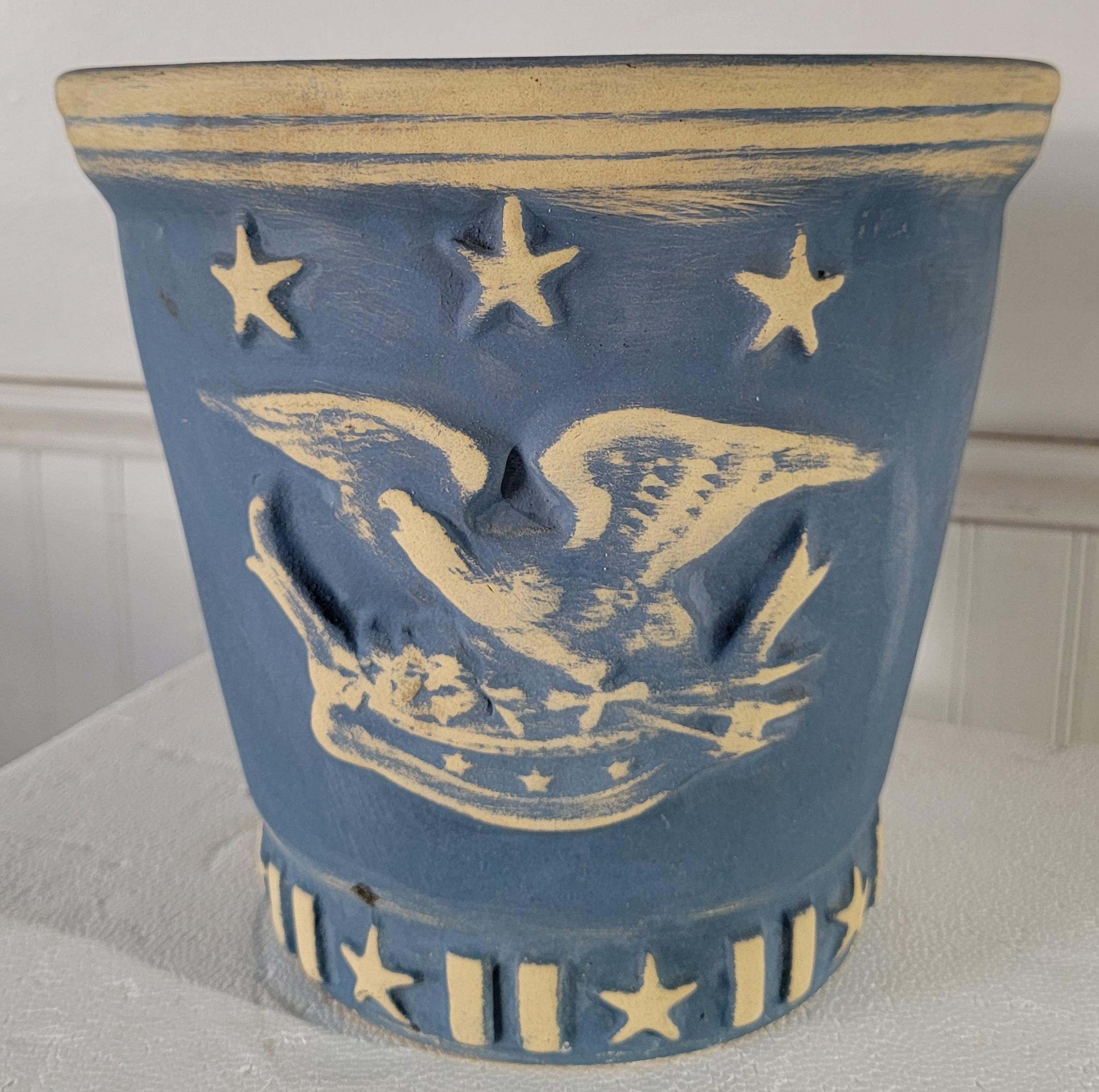 Adirondack Signed Roseville Patriotic Planter Pot For Sale