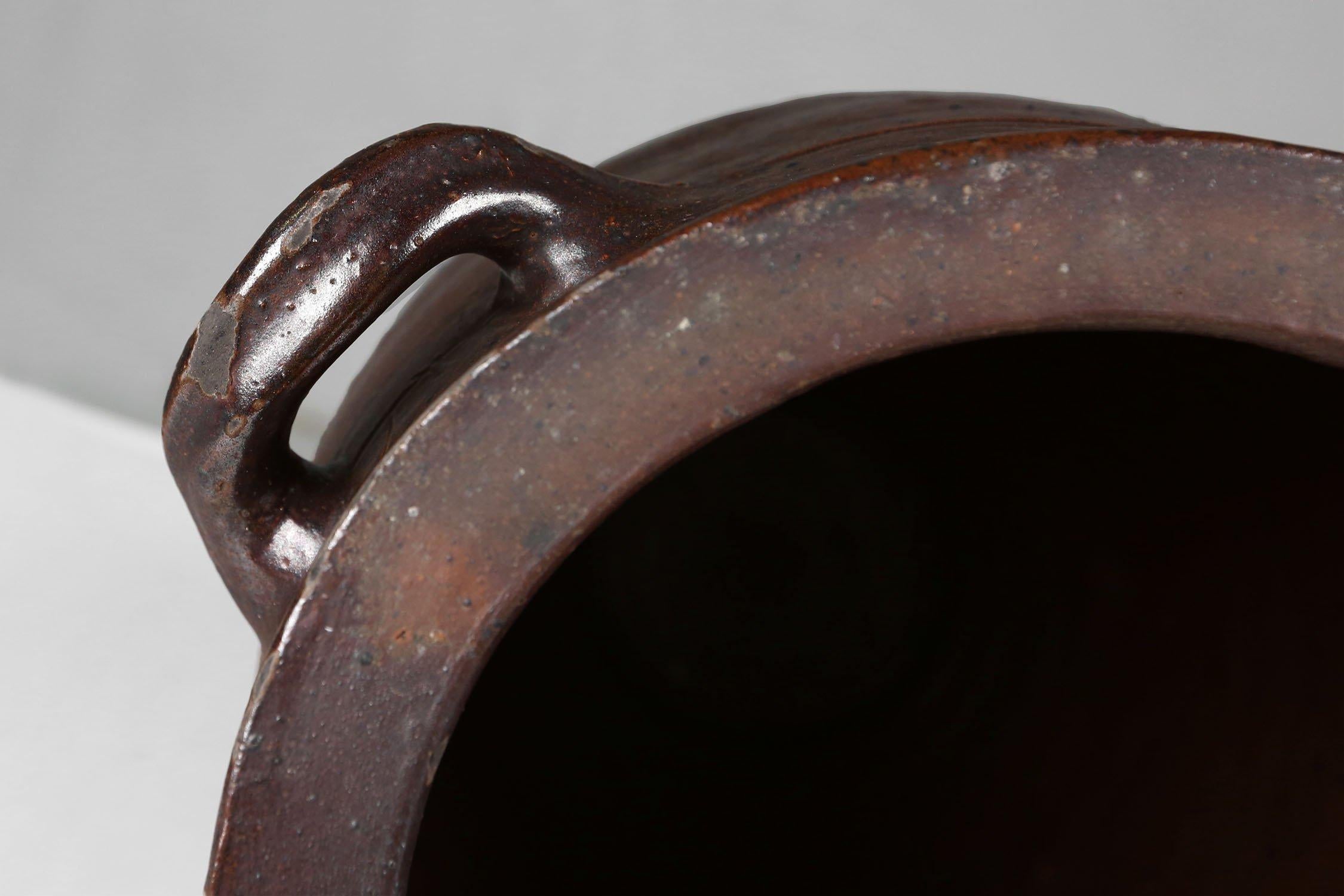 Smaltato Vaso rustico di grandi dimensioni in ceramica marrone smaltata, firmato, Belgio, 1800 in vendita