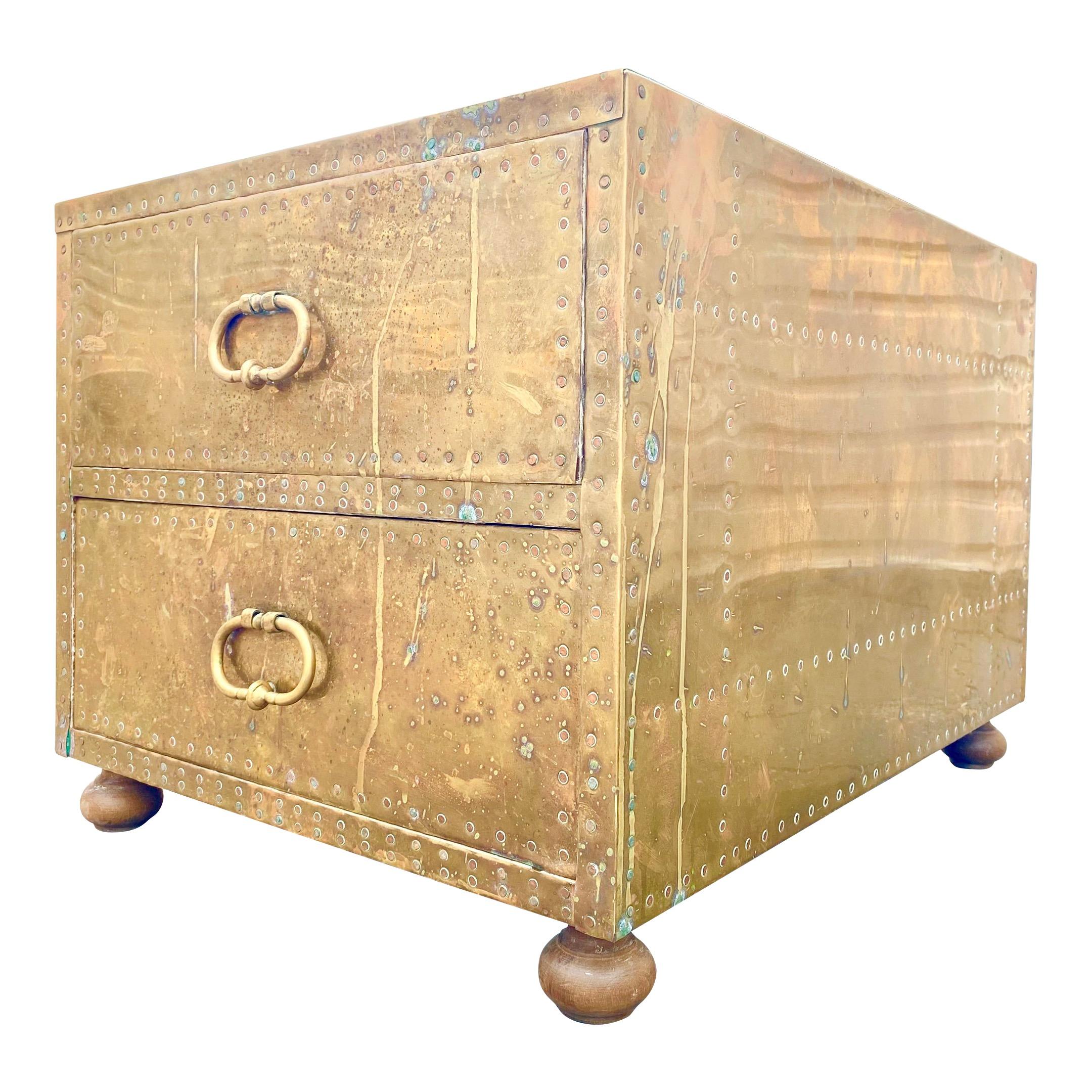 Sarreid Brass Side Table Nightstand on Bun Feet For Sale 6