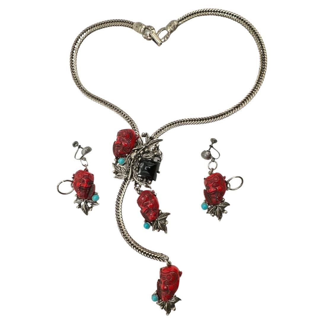 Signiert Selro Selini Lucite-Schmuck-Set aus antiker Halskette und Ohrringen im Angebot