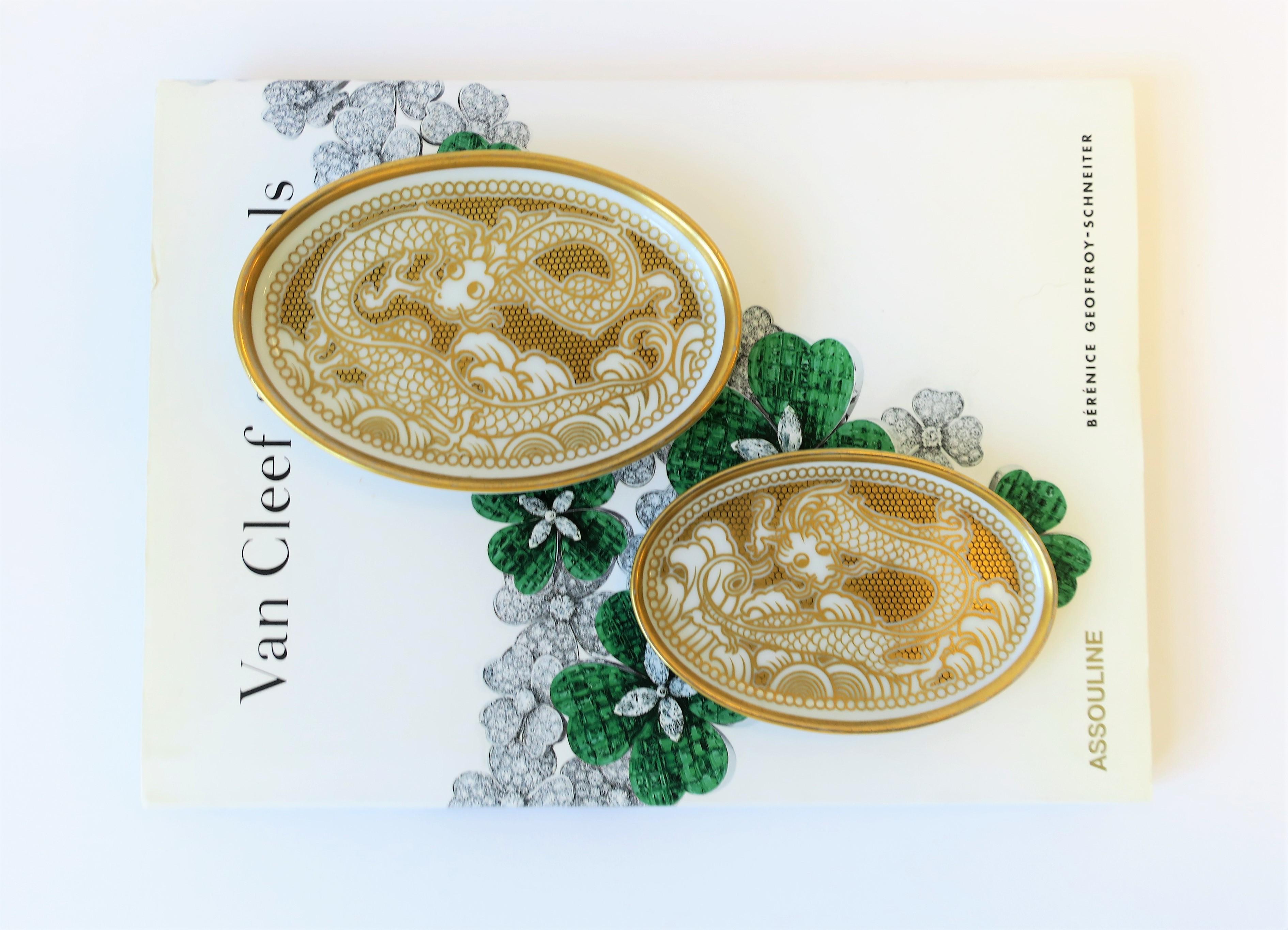 Designer-Schmuckkästchen aus Gold mit Drachenschmuck von Rosenthal  (Deutsch) im Angebot