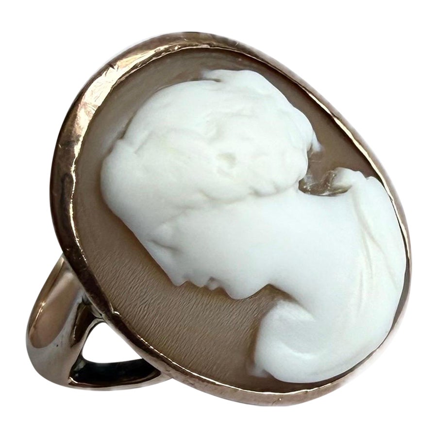 Signed shell cameo ring set in 9ct rose gold