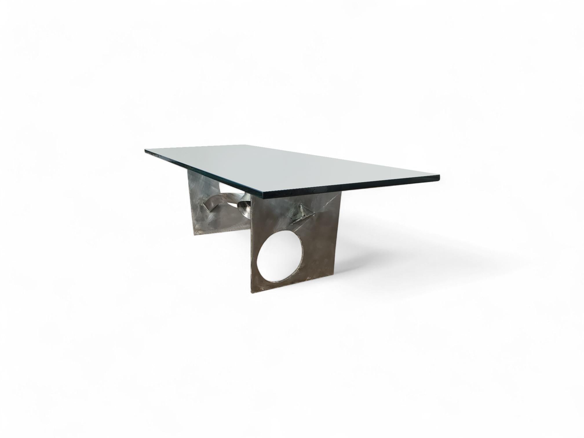 Table à cocktail / table basse en acier signé Silas Seandel Ribbon en vente 2