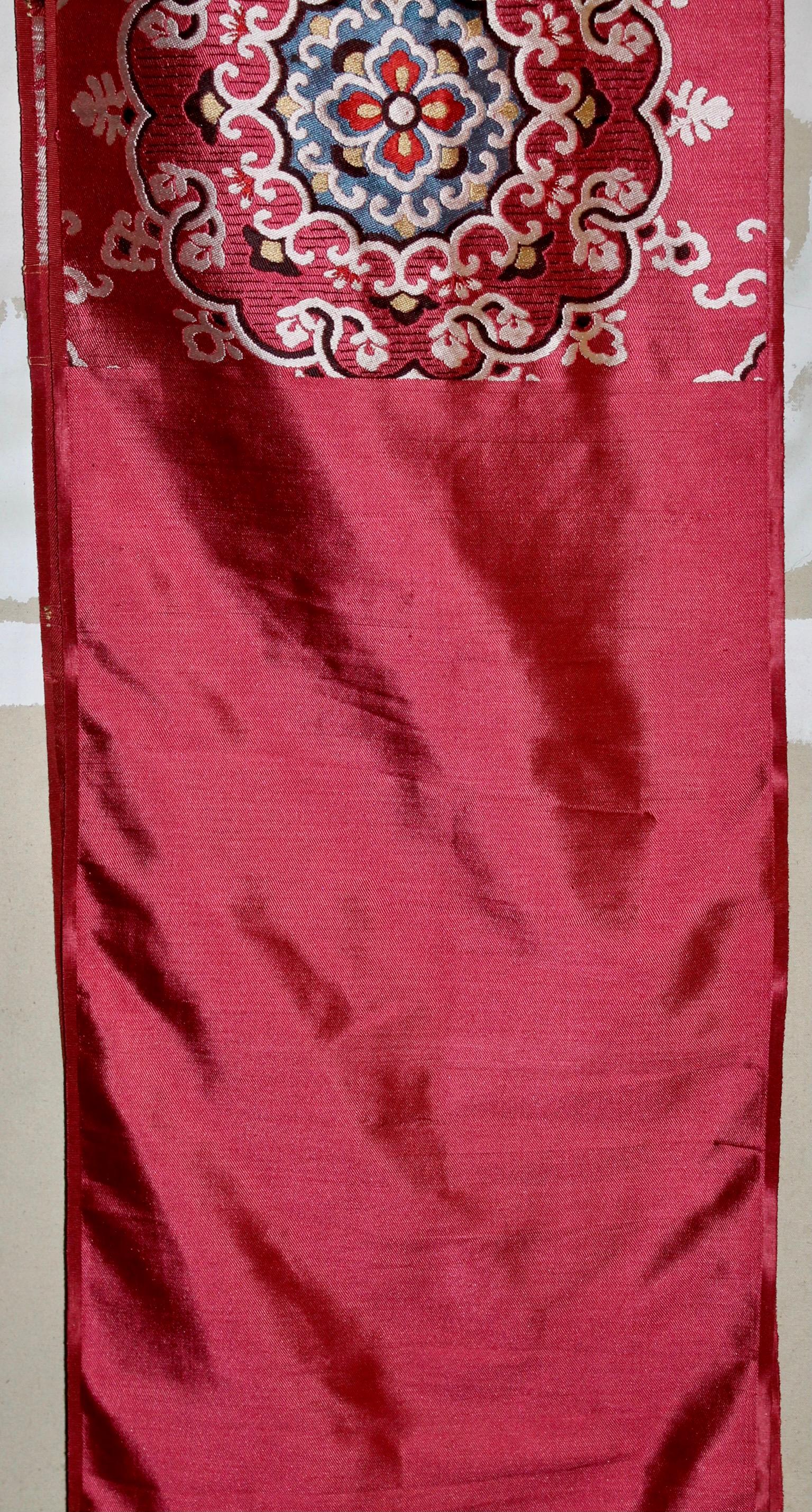 Obi in broccato di seta firmato in vendita 3