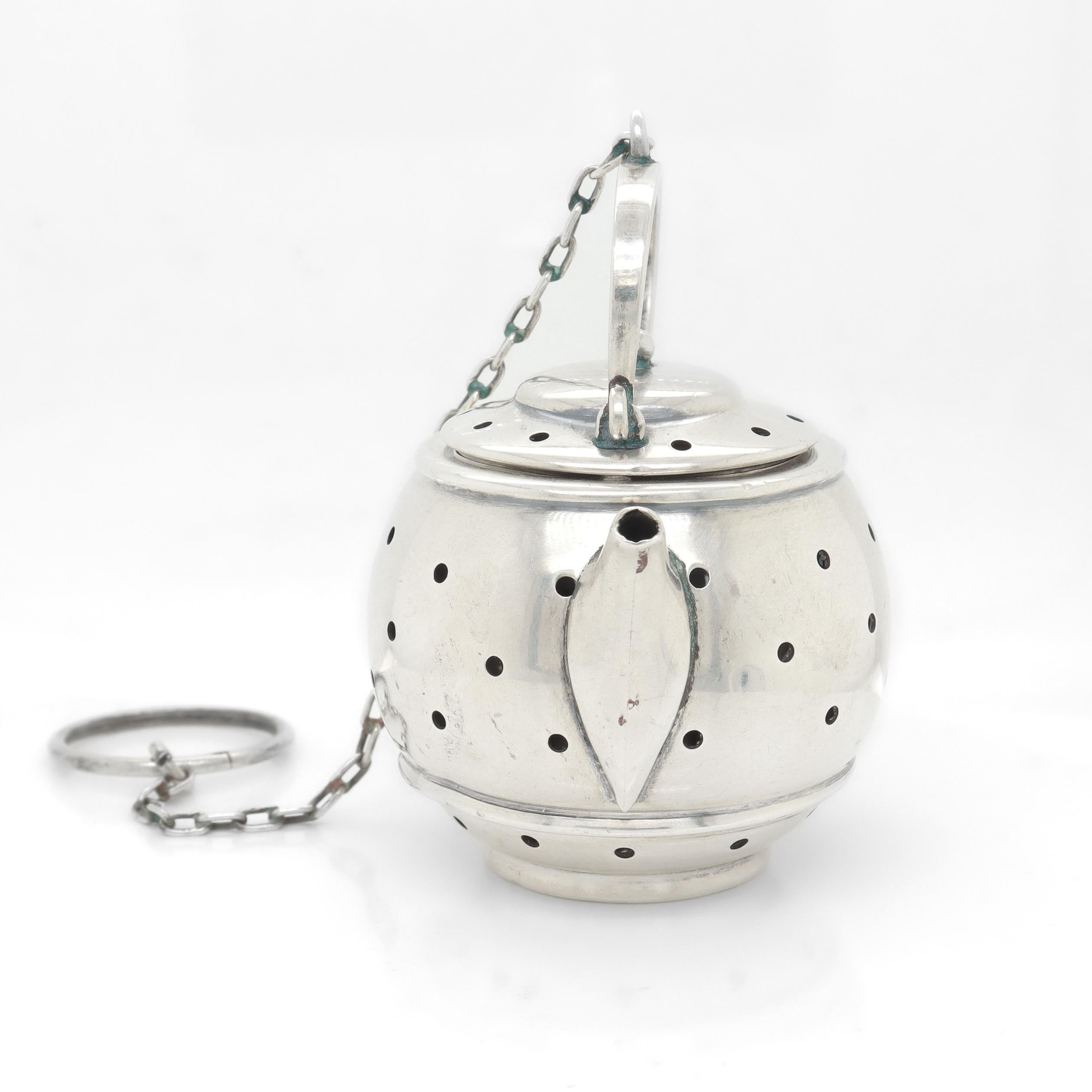Signed Simons Brothers Figural Sterling Silver Miniature Teapot Tea Strainer For Sale 1
