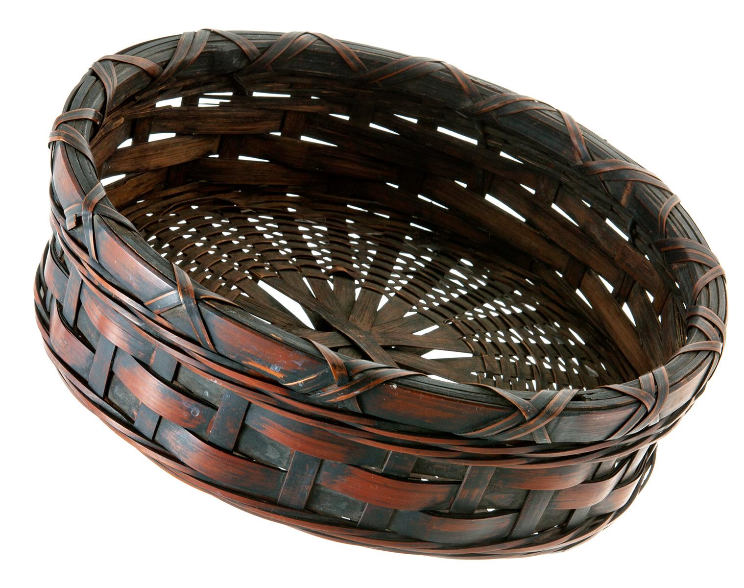 Anglo-Japanese Signed Simple Bamboo Japanese Basket For Sale