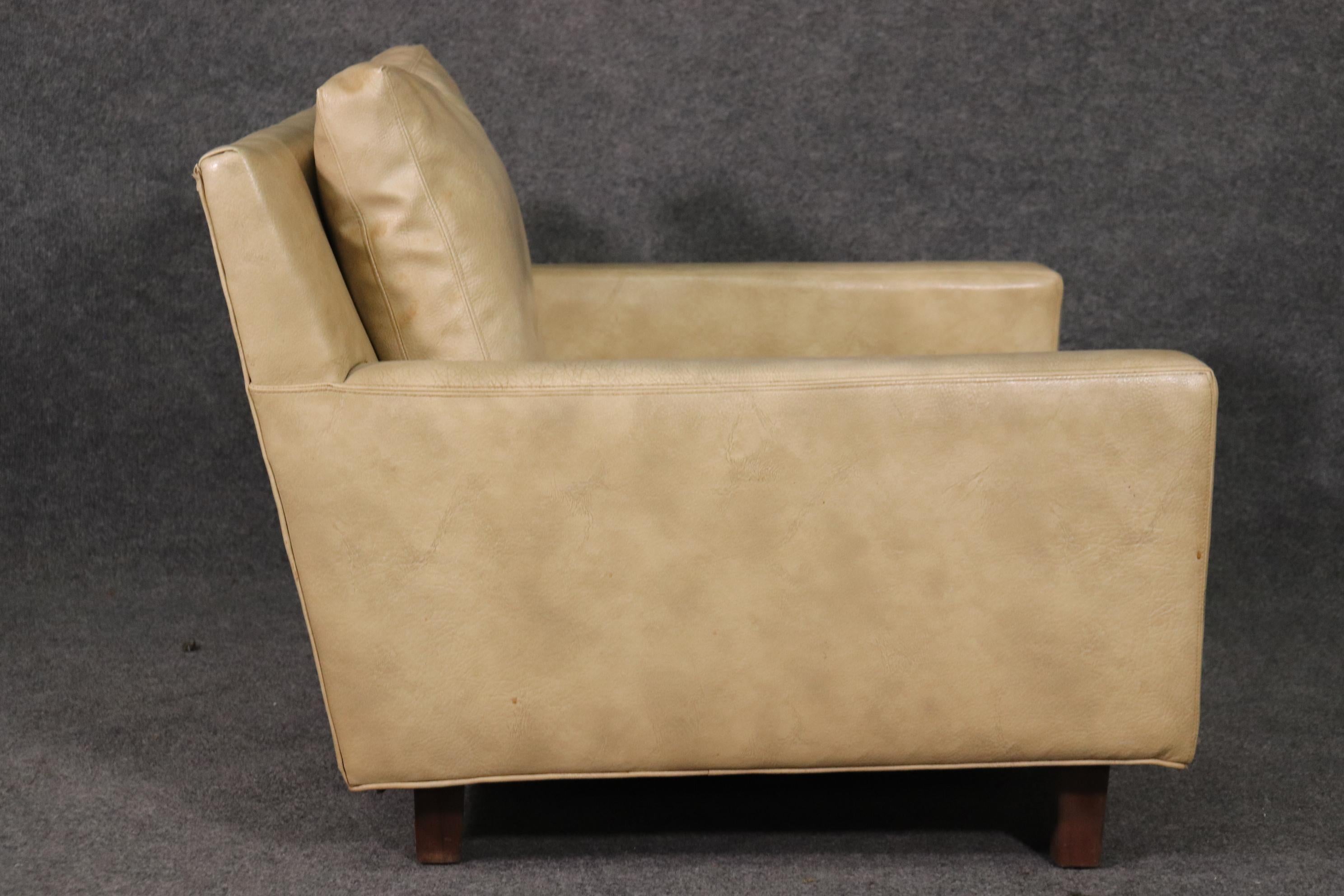 Late 20th Century Signed Single Thayer Coggin Upholstered Mid Century Modern Club Chair